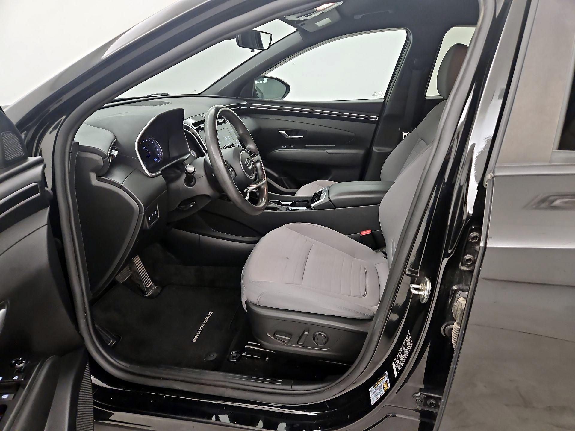 Thumbnail: 2023 Hyundai Santa Cruz - 11