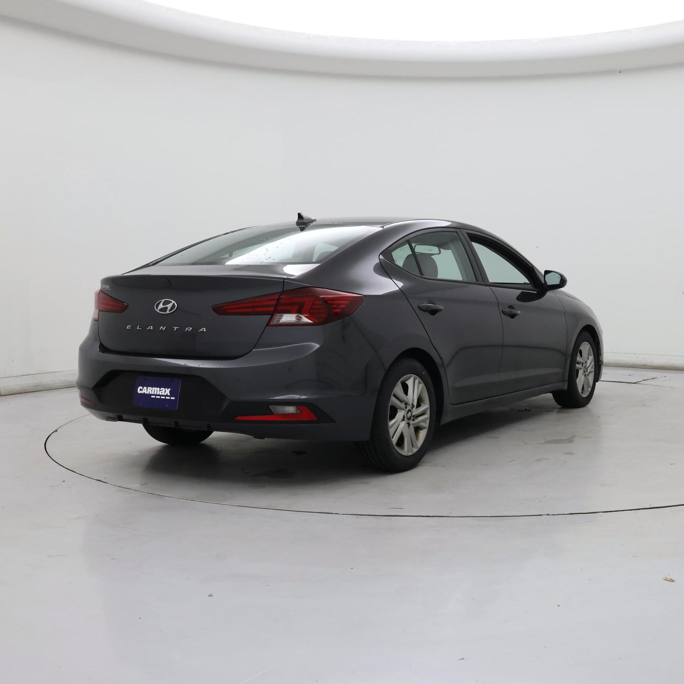 Thumbnail: 2020 Hyundai Elantra - 8