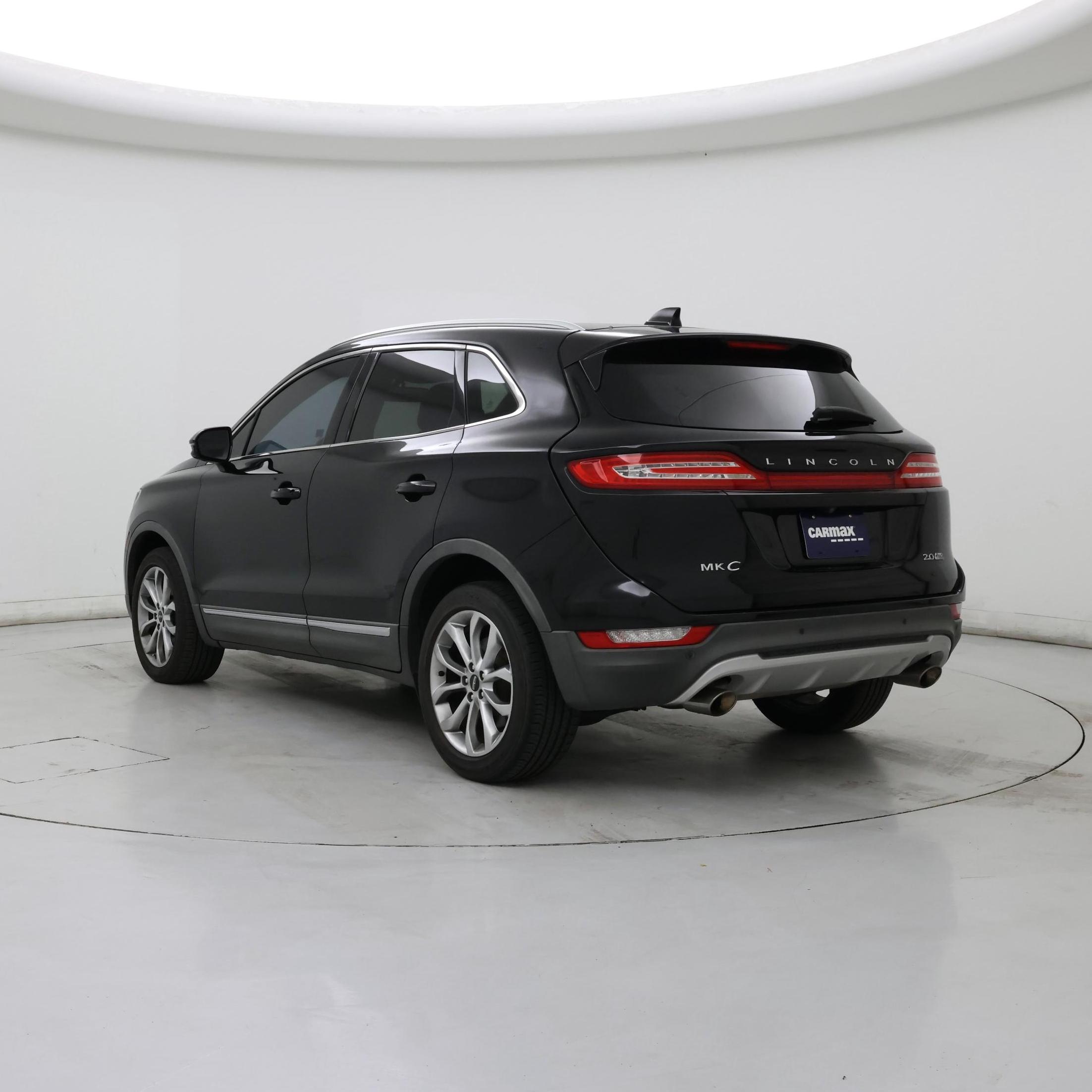 Thumbnail: 2016 Lincoln MKC - 2