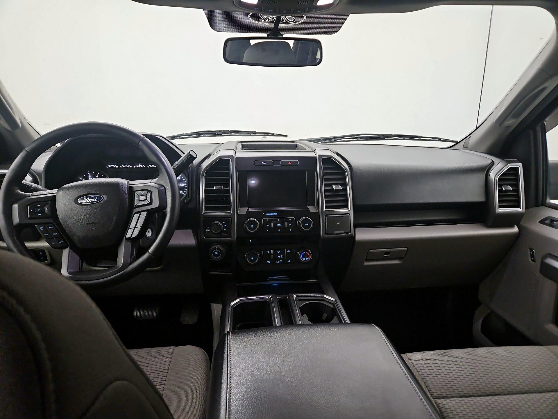 Thumbnail: 2017 Ford F-150 - 9