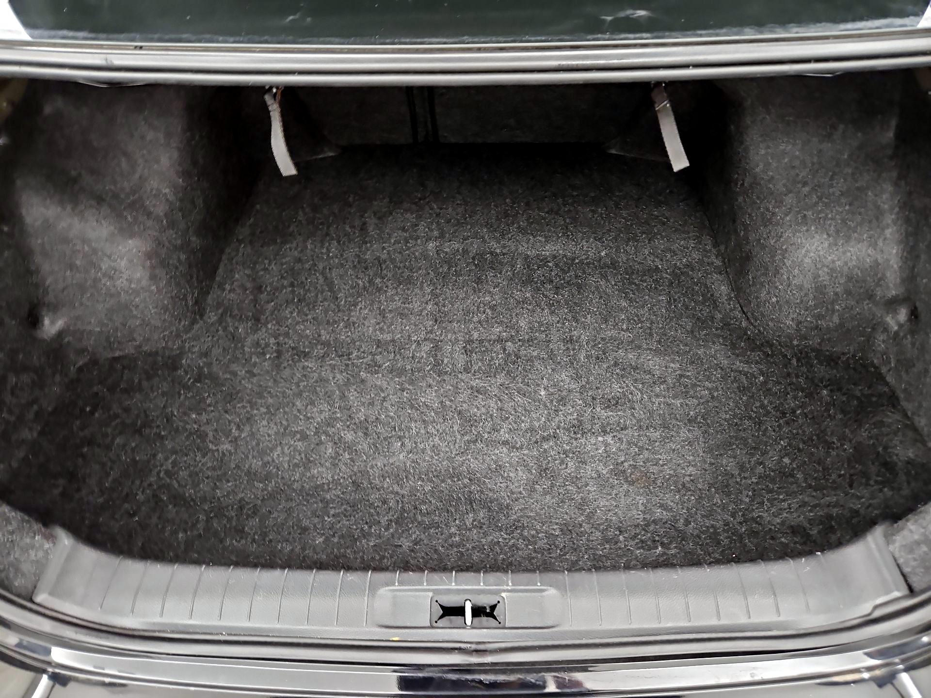 Thumbnail: 2014 Nissan Altima - 20