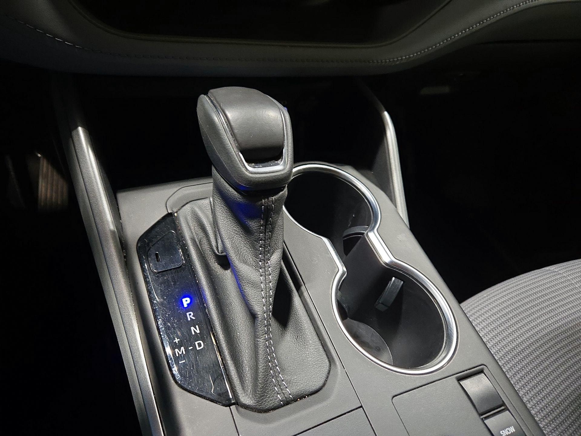 Thumbnail: 2023 Toyota Highlander - 17