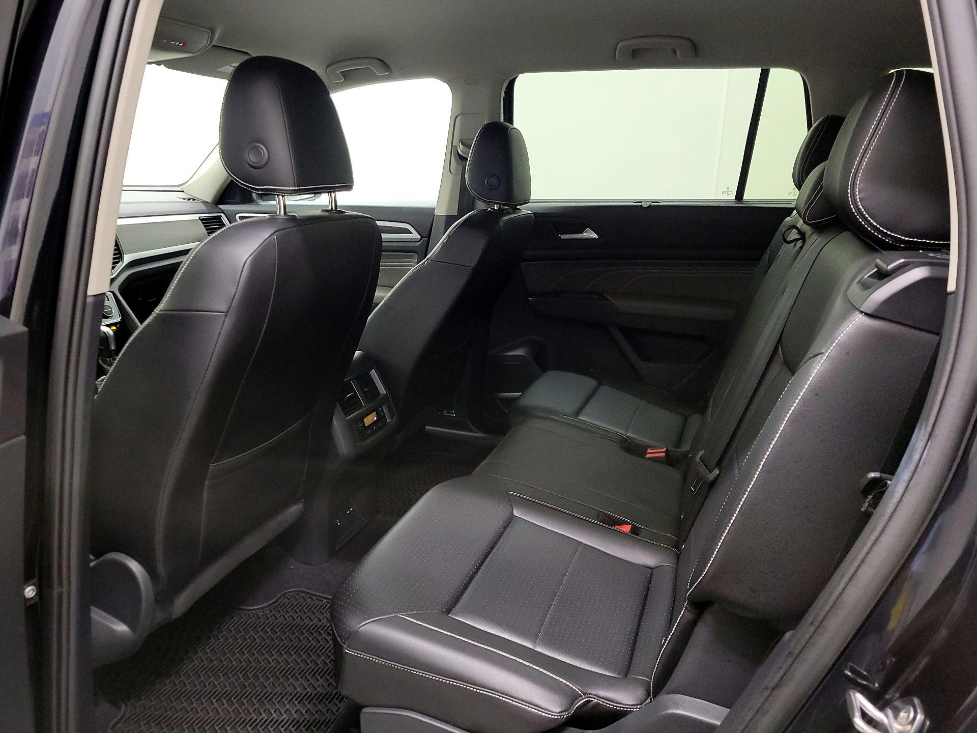 Thumbnail: 2023 Volkswagen Atlas - 19