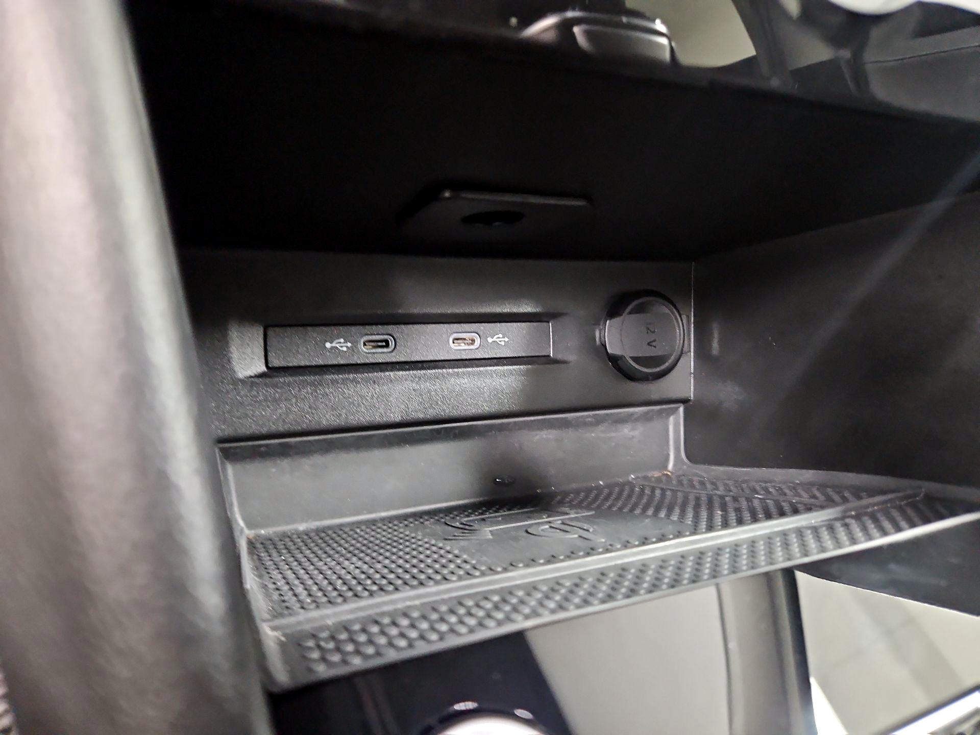 Thumbnail: 2024 Volkswagen Taos - 18