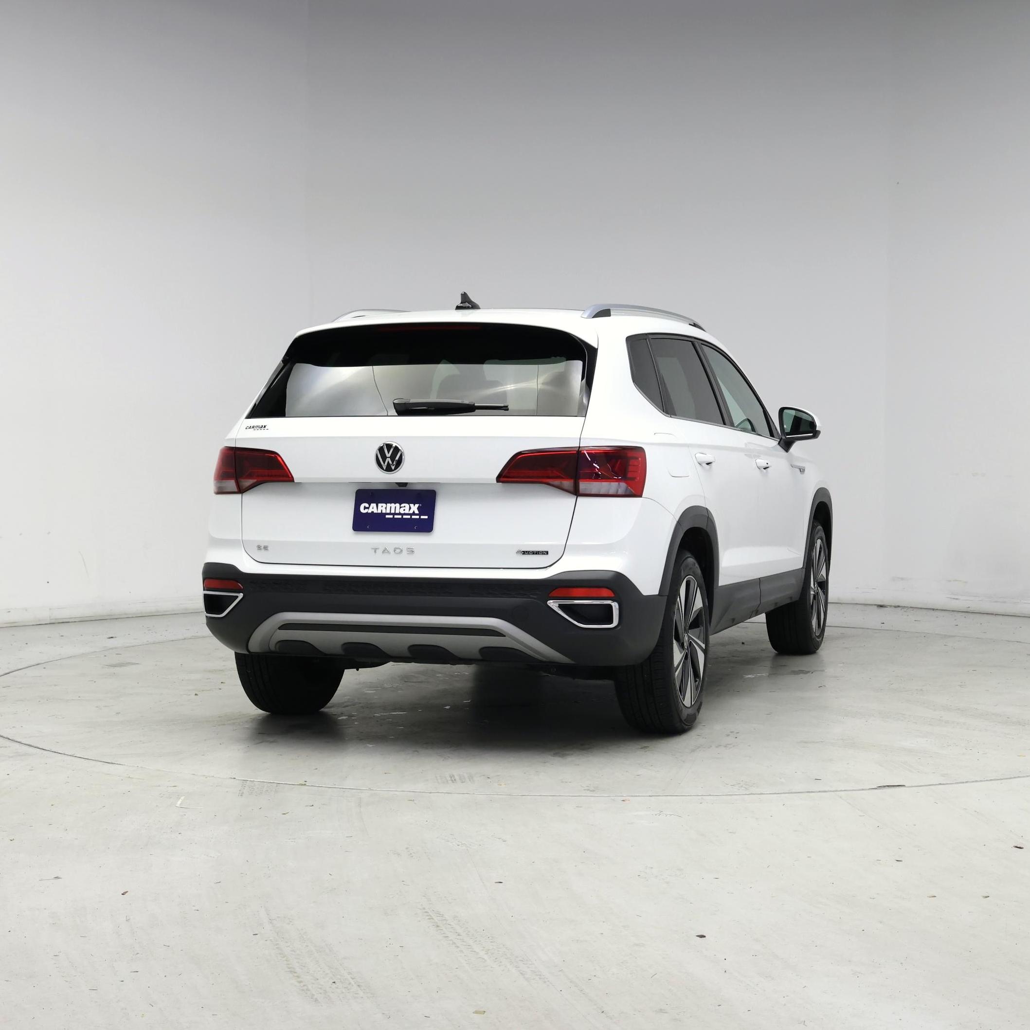 Thumbnail: 2024 Volkswagen Taos - 8