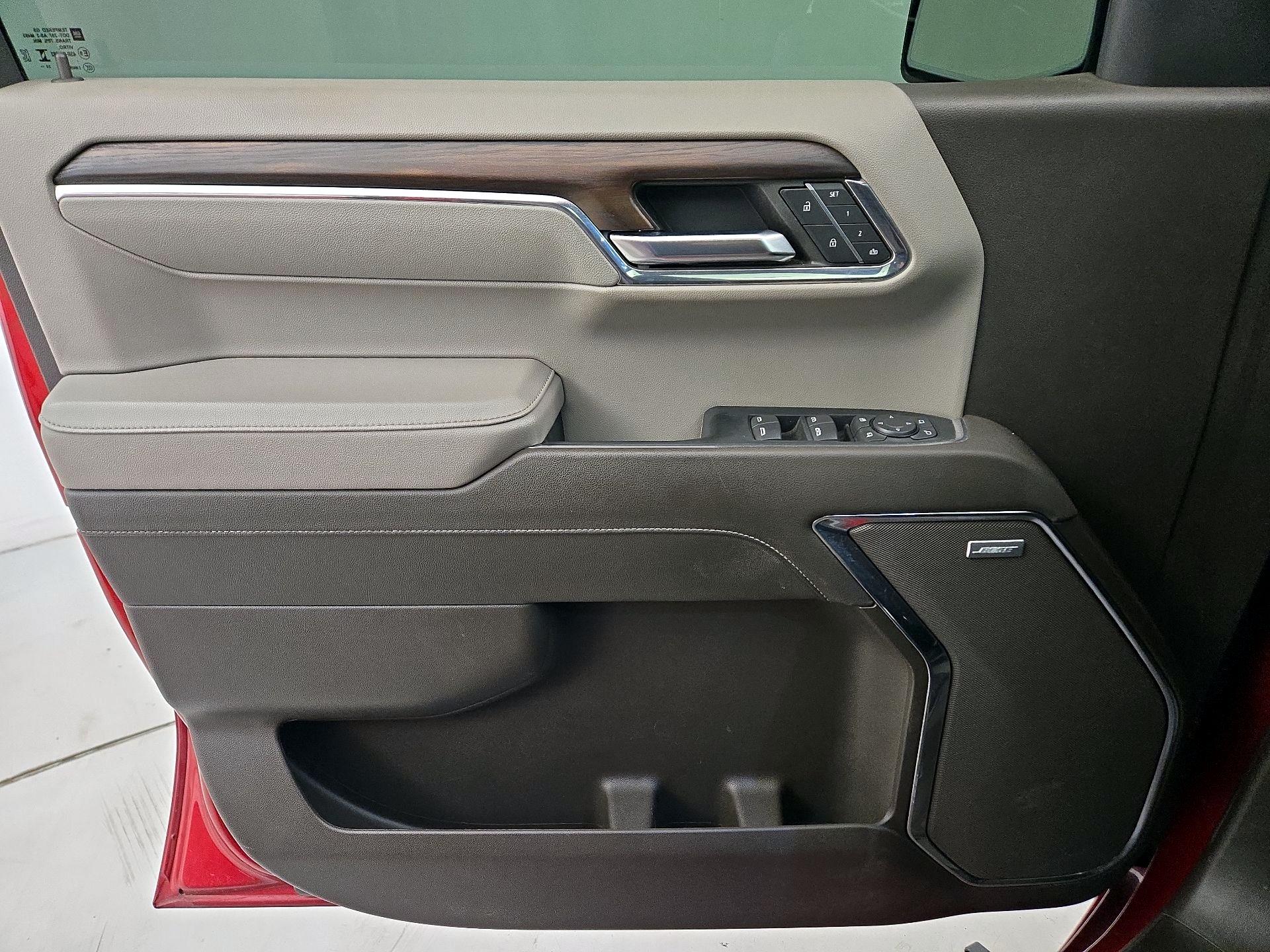 Thumbnail: 2024 GMC Sierra 1500 - 12