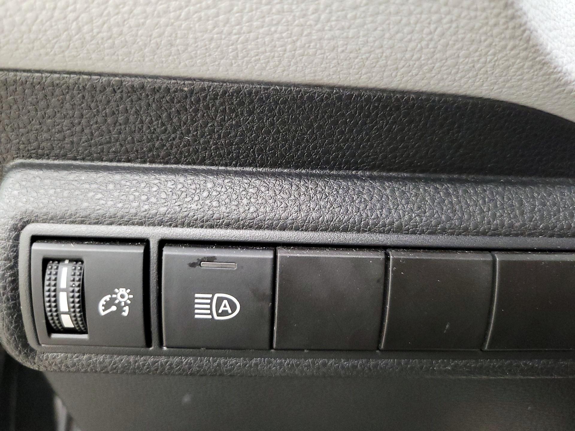 Thumbnail: 2023 Toyota Corolla - 13