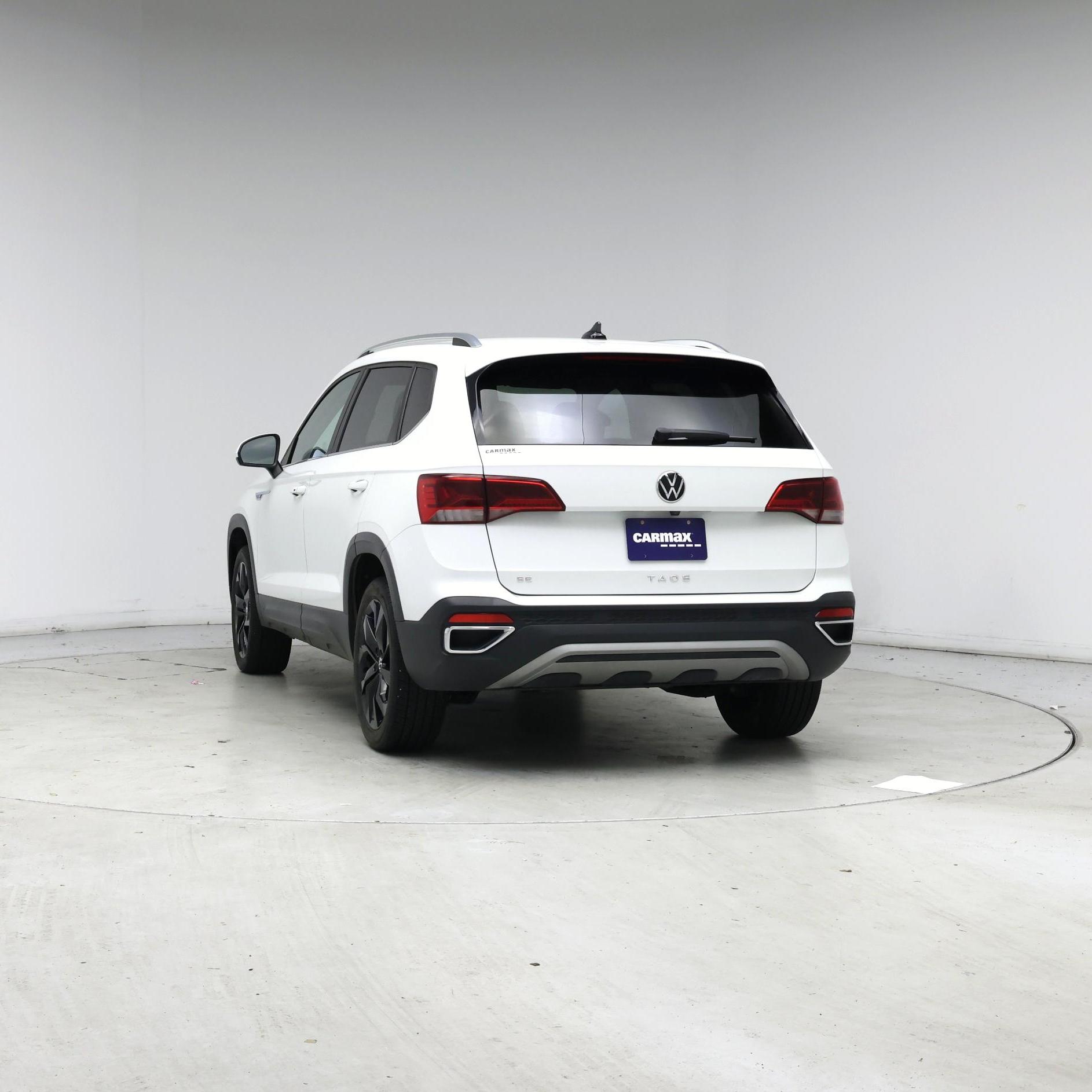 Thumbnail: 2022 Volkswagen Taos - 6