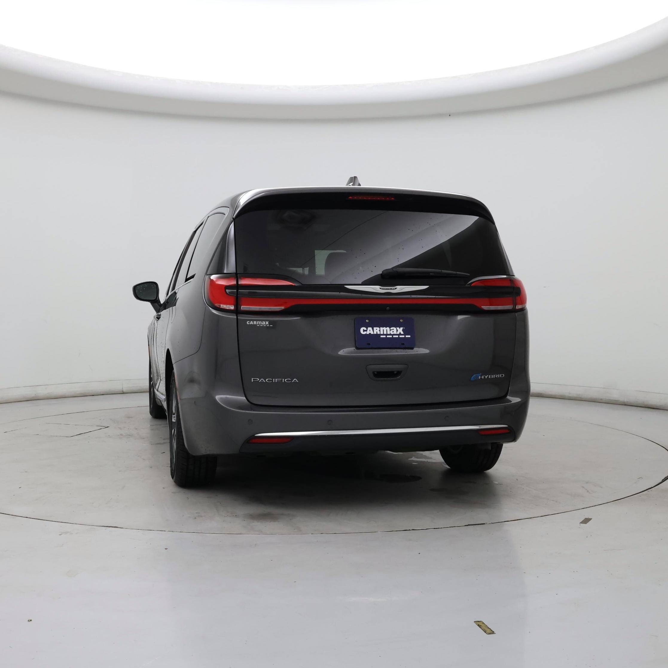 Thumbnail: 2022 Chrysler Pacifica - 6