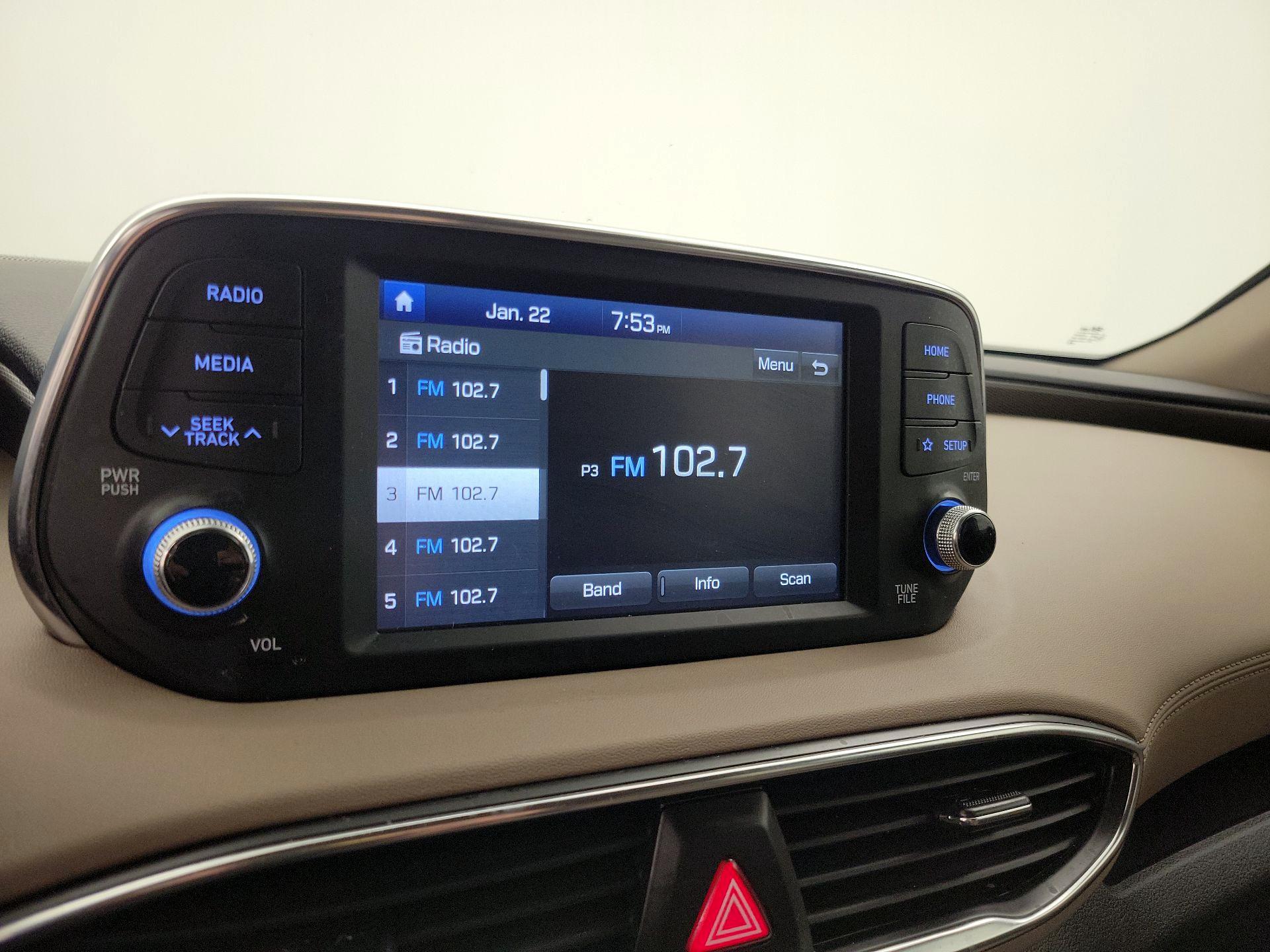 Thumbnail: 2020 Hyundai Santa Fe - 15