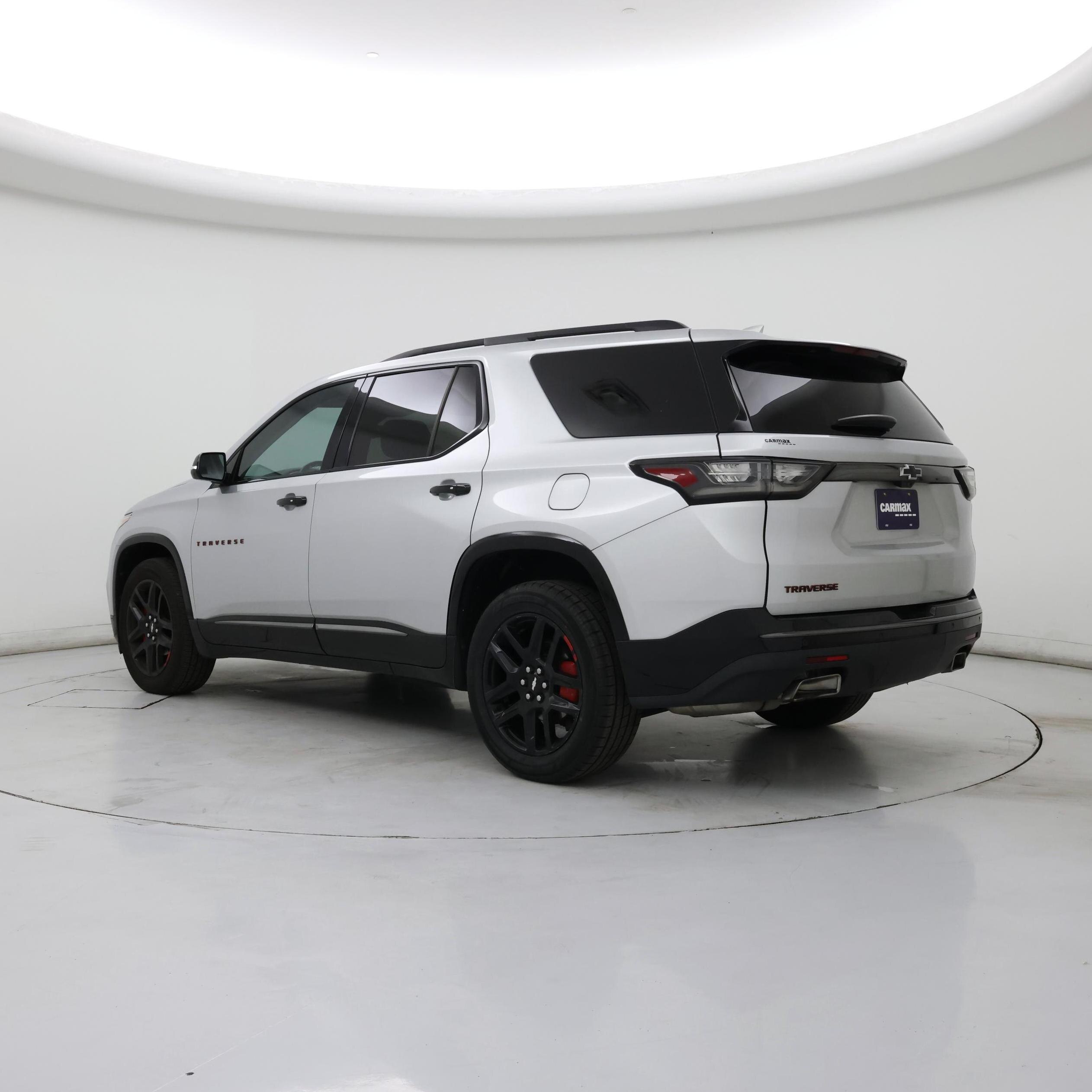 Thumbnail: 2019 Chevrolet Traverse - 2