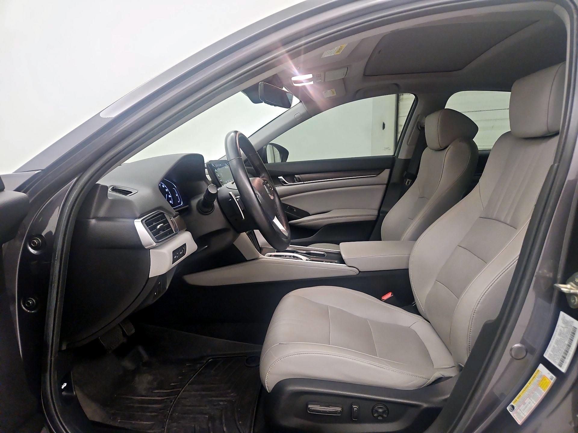 Thumbnail: 2019 Honda Accord - 11