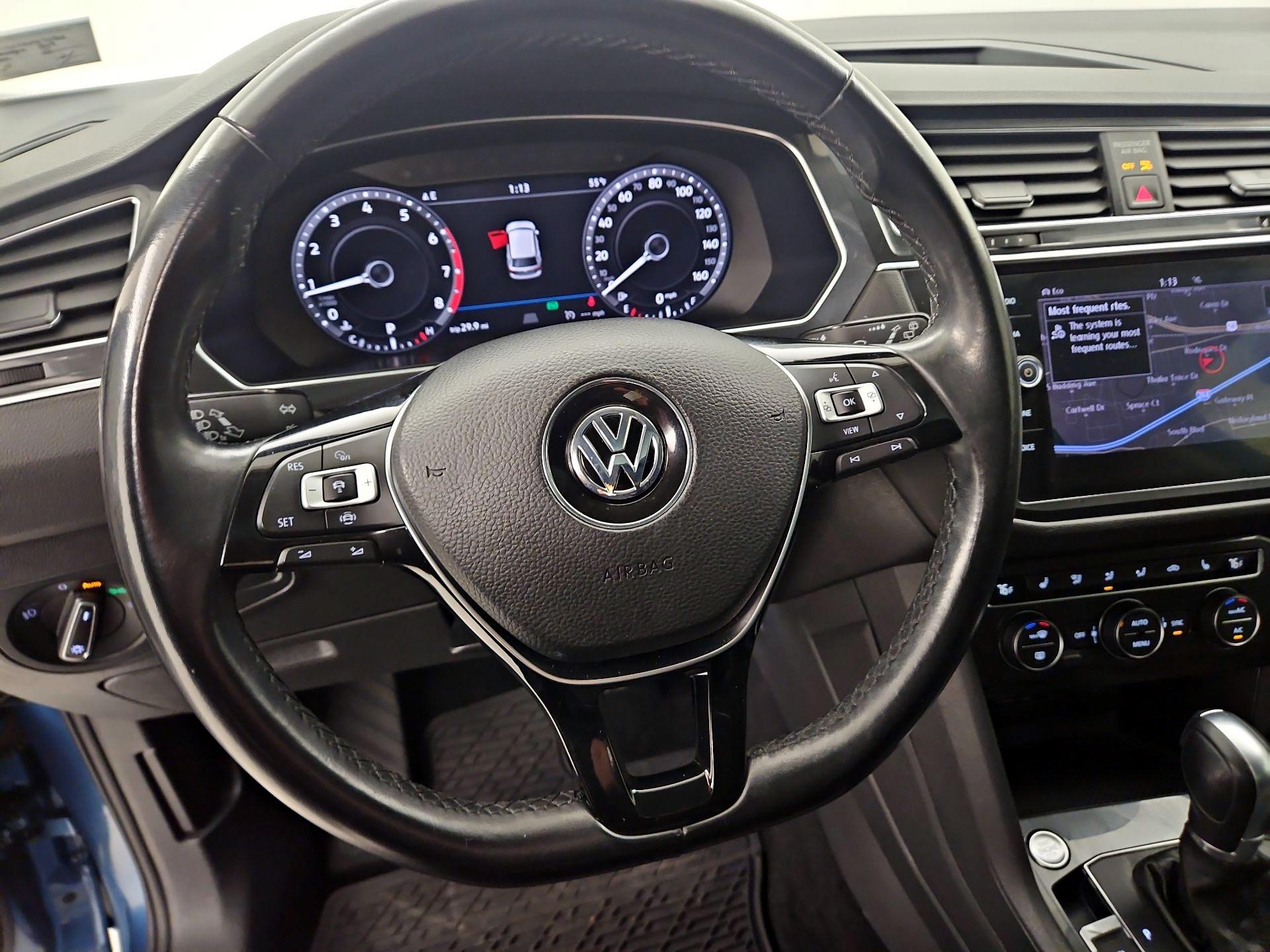 Thumbnail: 2019 Volkswagen Tiguan - 10