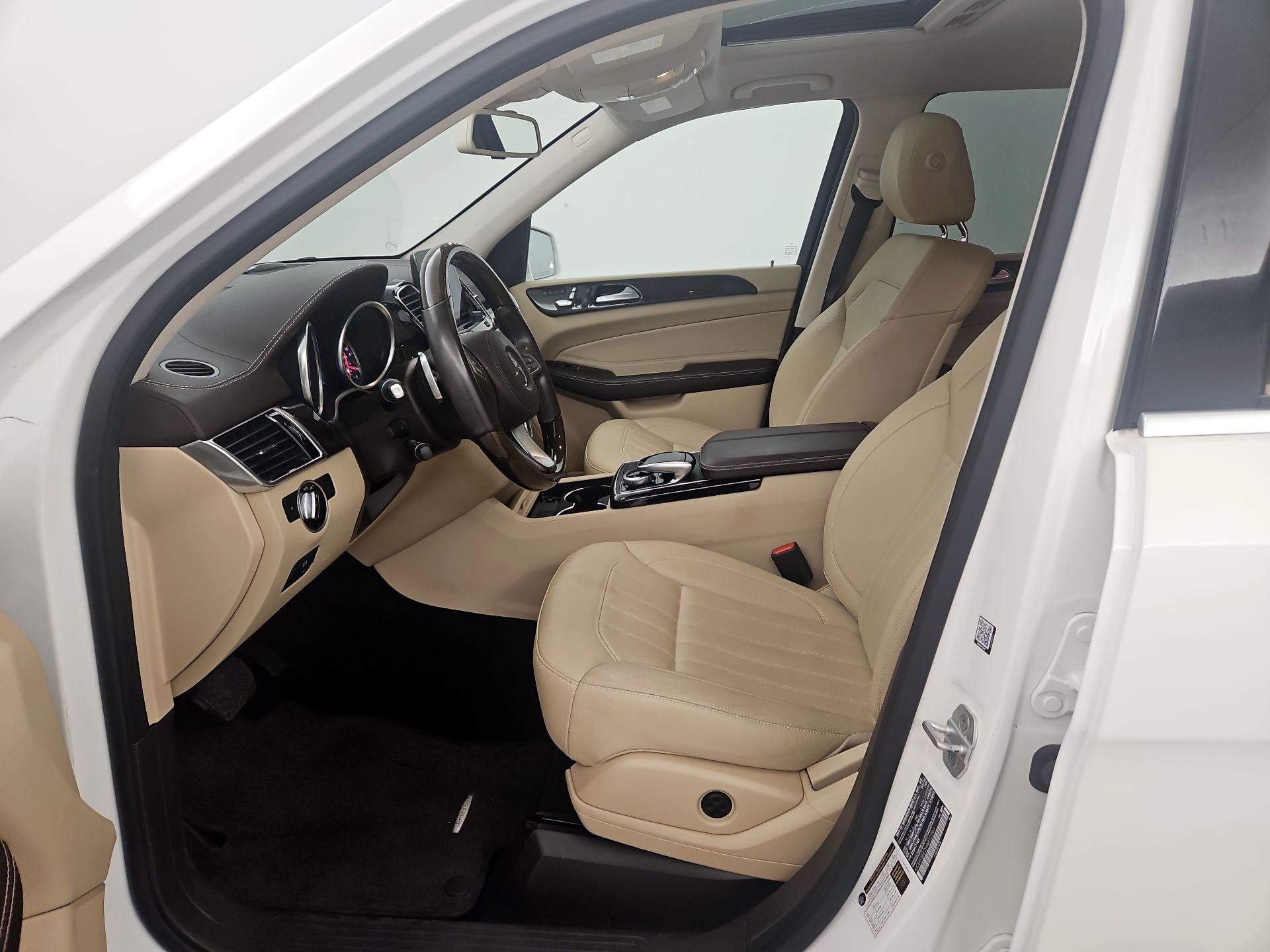 Thumbnail: 2017 Mercedes-Benz GLS - 11