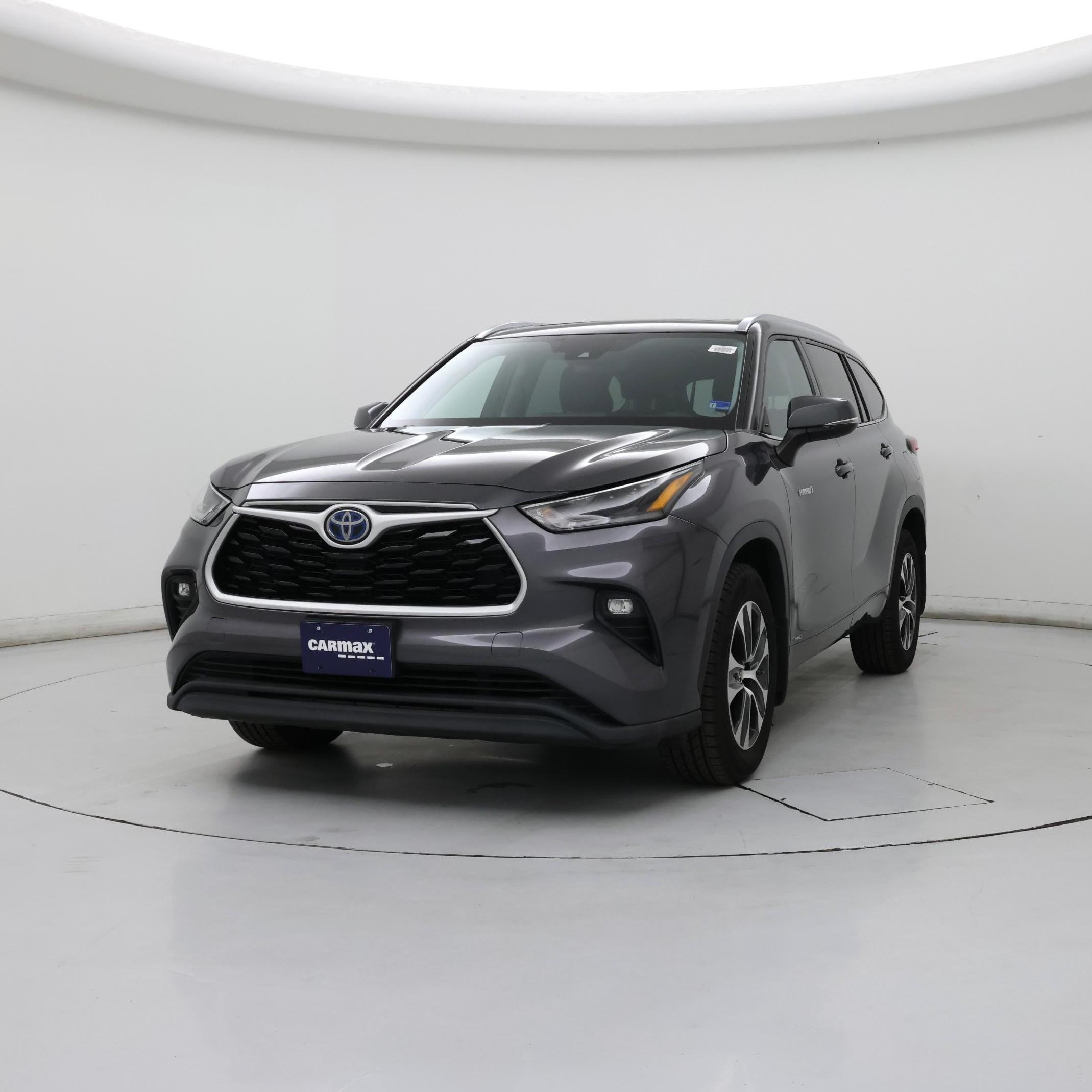 Thumbnail: 2021 Toyota Highlander - 4