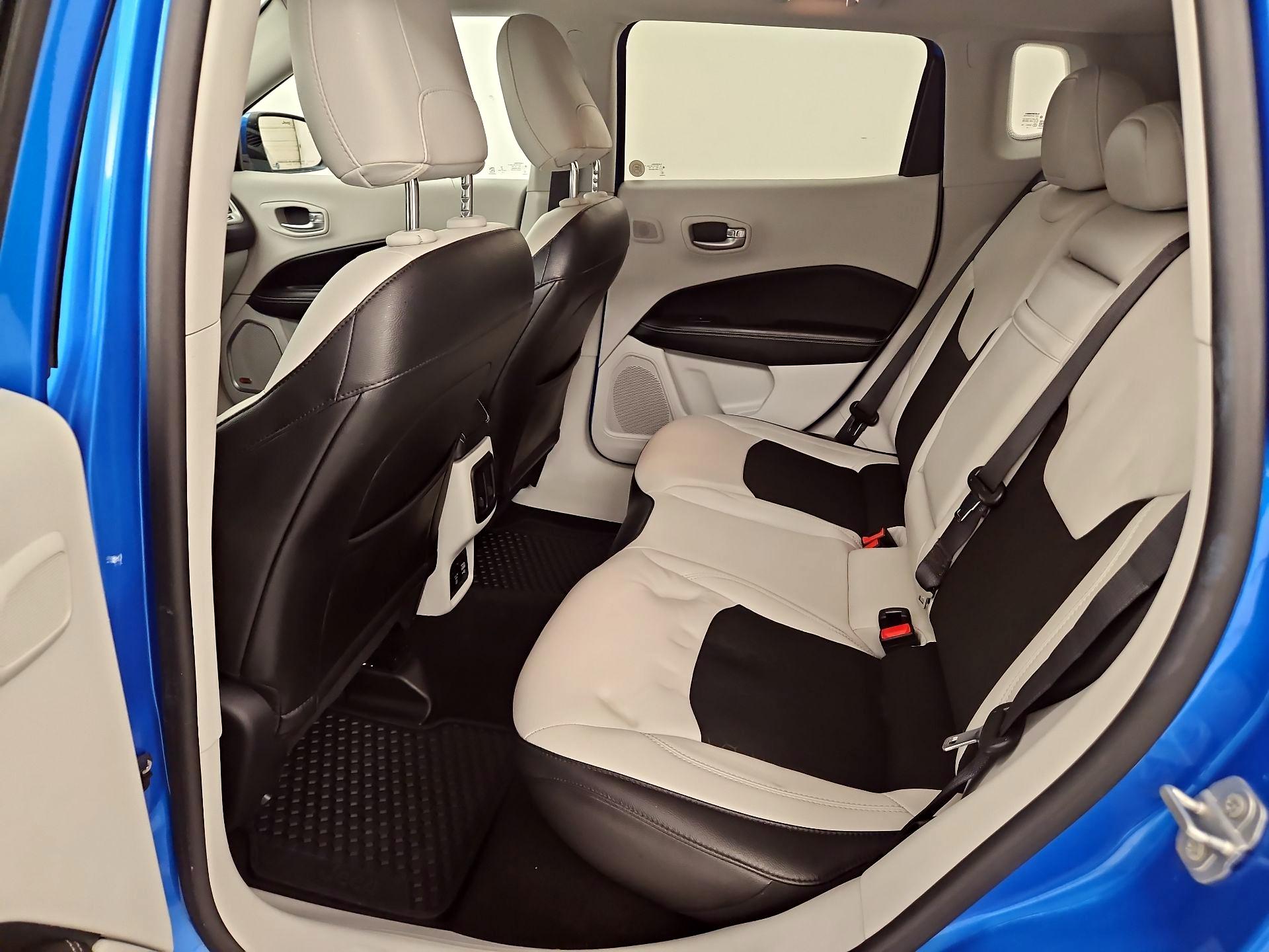 Thumbnail: 2018 Jeep Compass - 19