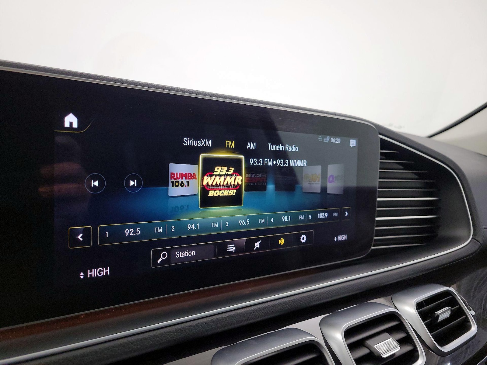 2023 Mercedes-Benz GLS GLS450 - Photo 17