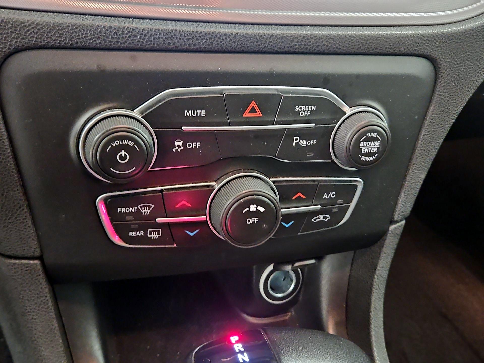 Thumbnail: 2023 Dodge Charger - 16