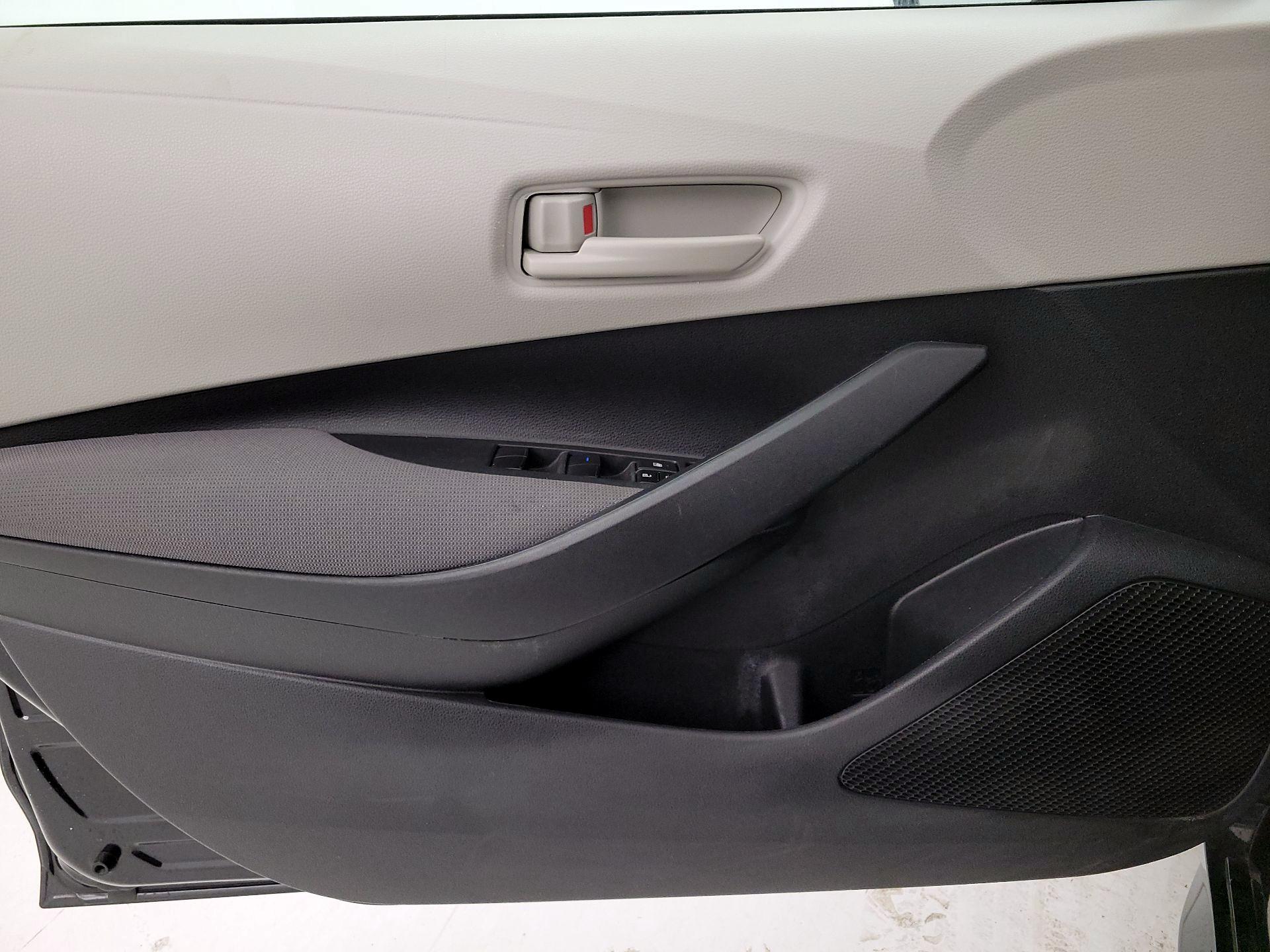 Thumbnail: 2022 Toyota Corolla - 12