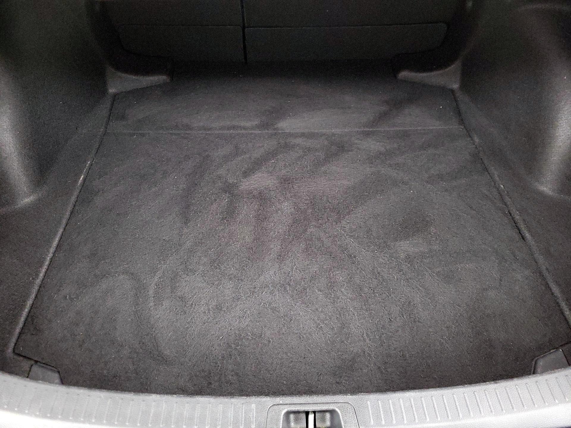 Thumbnail: 2023 Toyota Corolla - 20