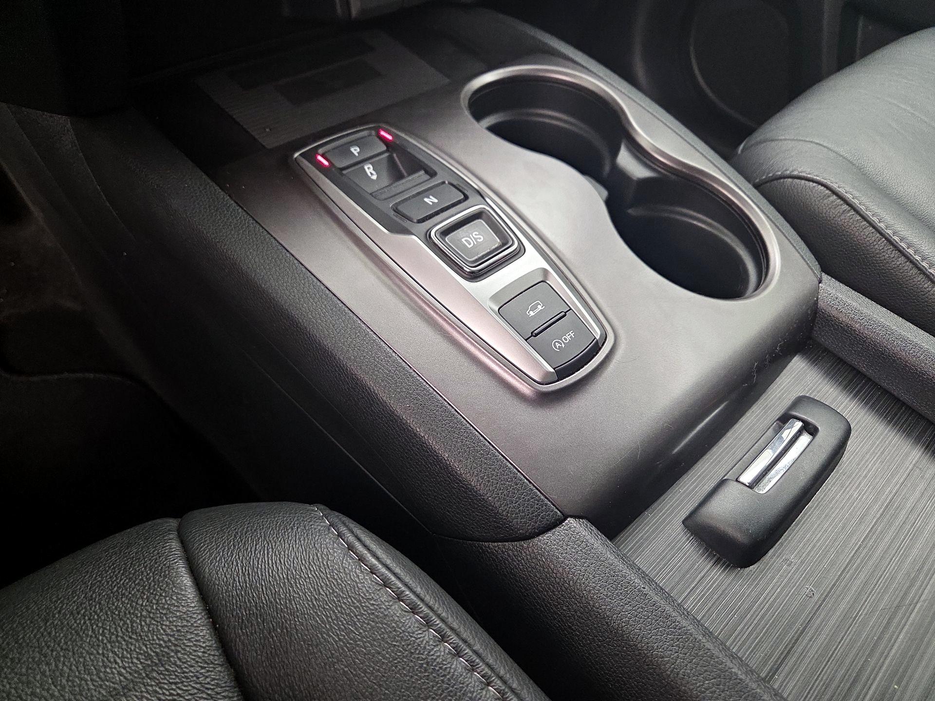 Thumbnail: 2022 Honda Pilot - 17