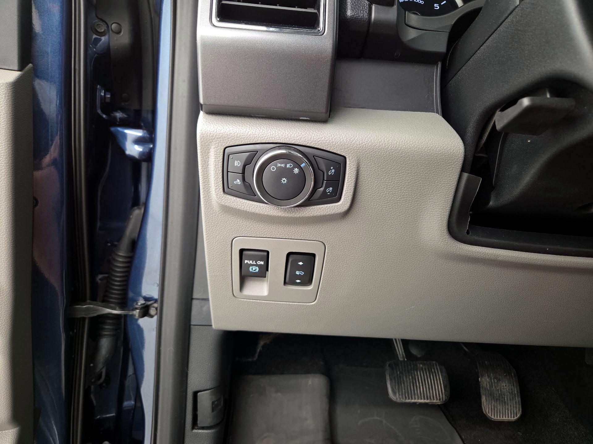 Thumbnail: 2020 Ford F-150 - 13