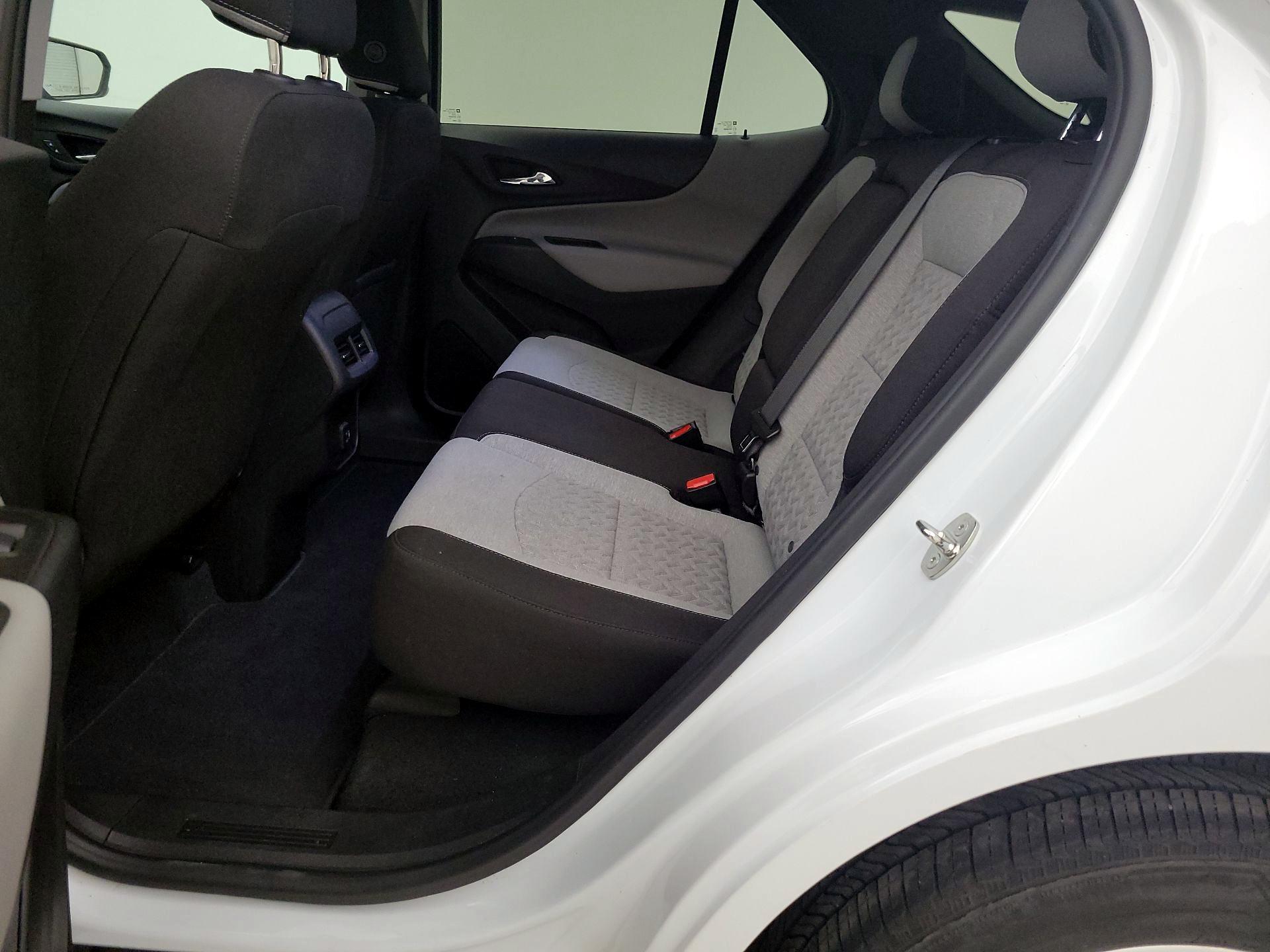 Thumbnail: 2022 Chevrolet Equinox - 19