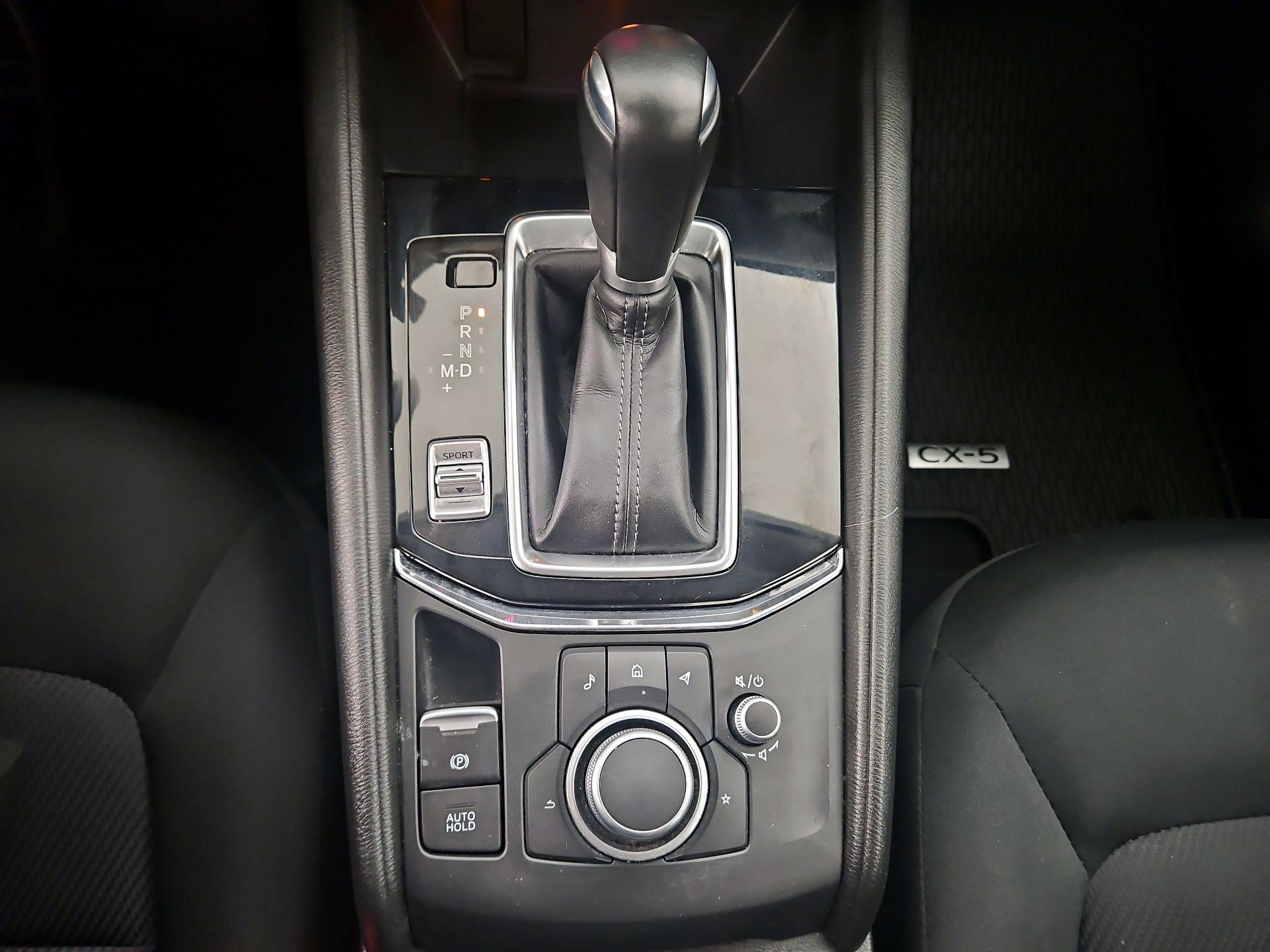 Thumbnail: 2022 Mazda CX-5 - 18