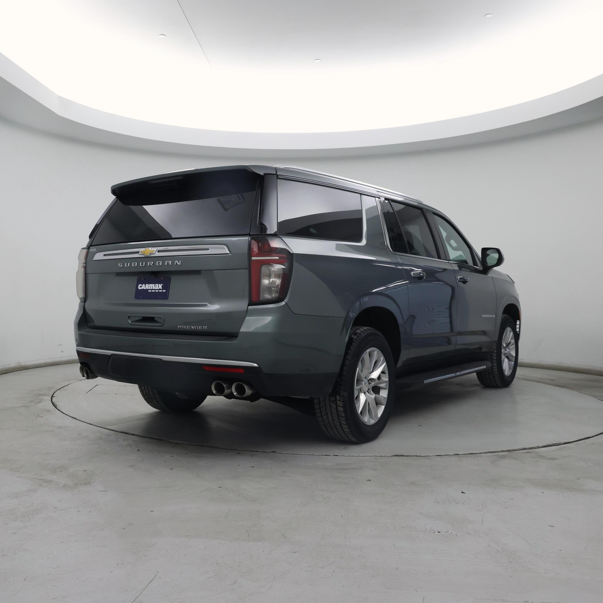 Thumbnail: 2023 Chevrolet Suburban - 8