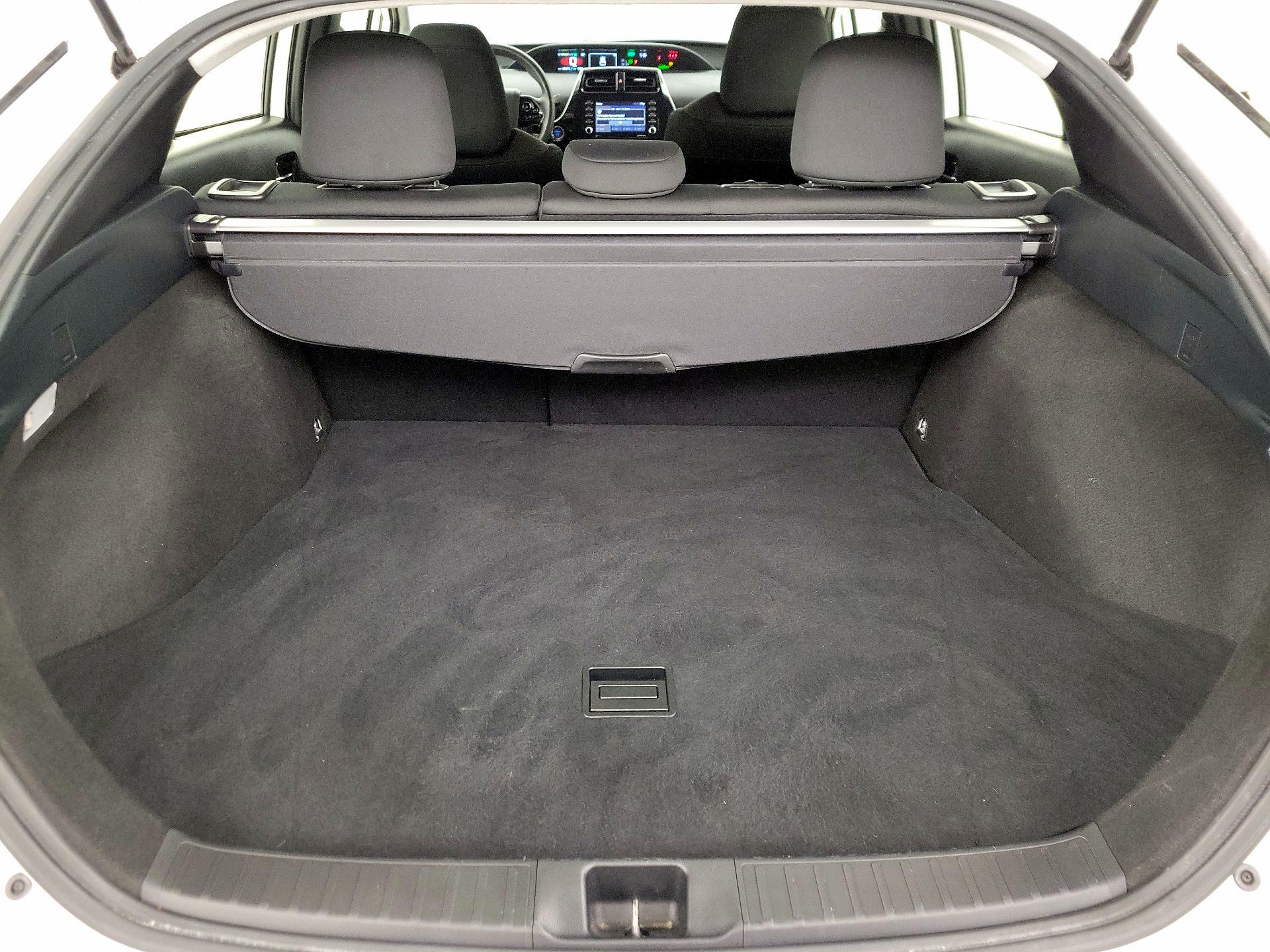 Thumbnail: 2022 Toyota Prius - 20