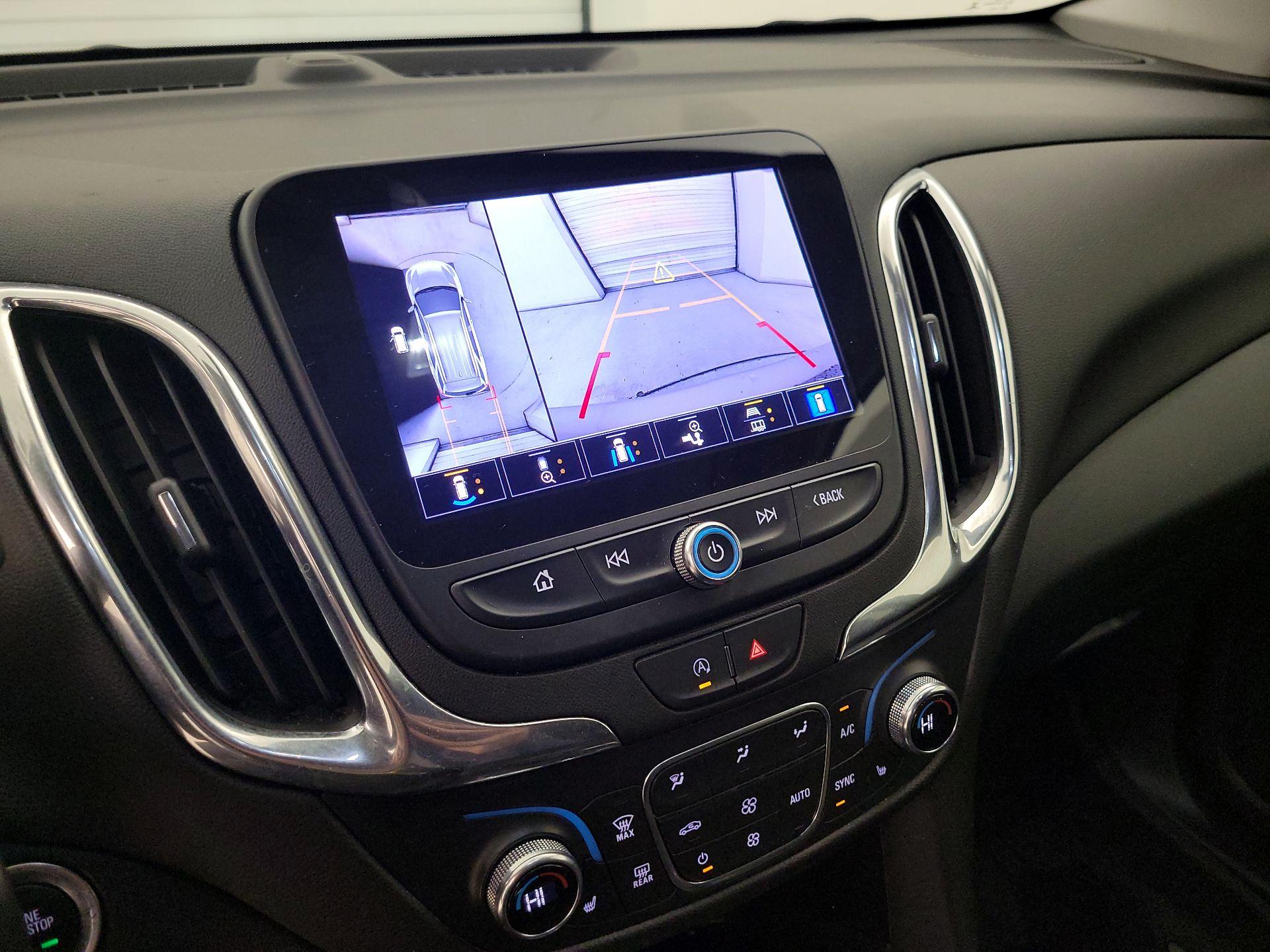 Thumbnail: 2022 Chevrolet Equinox - 14