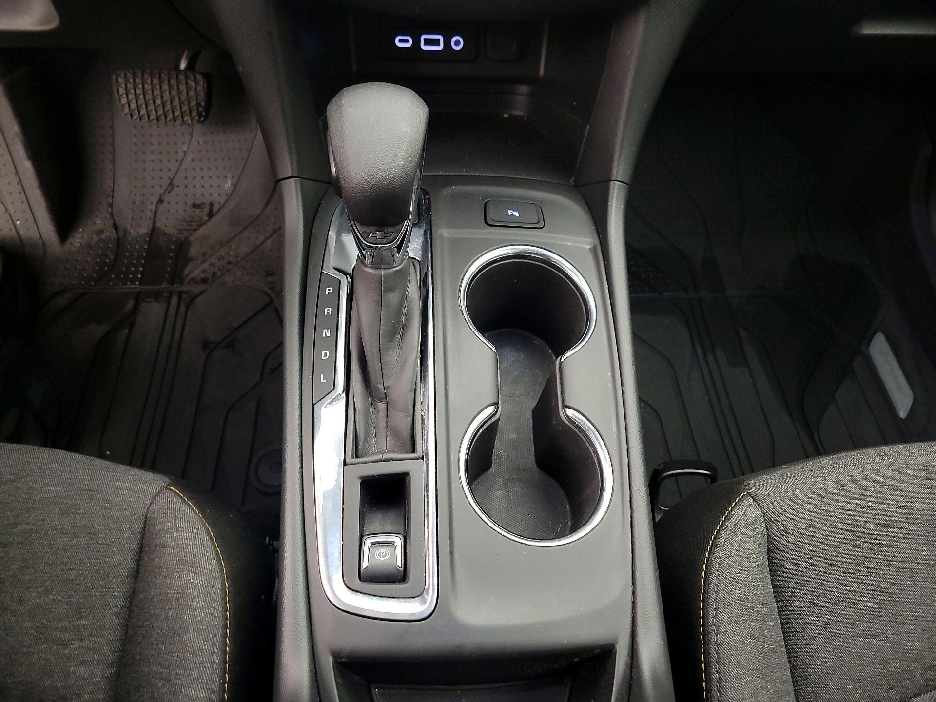 Thumbnail: 2022 Chevrolet Equinox - 17