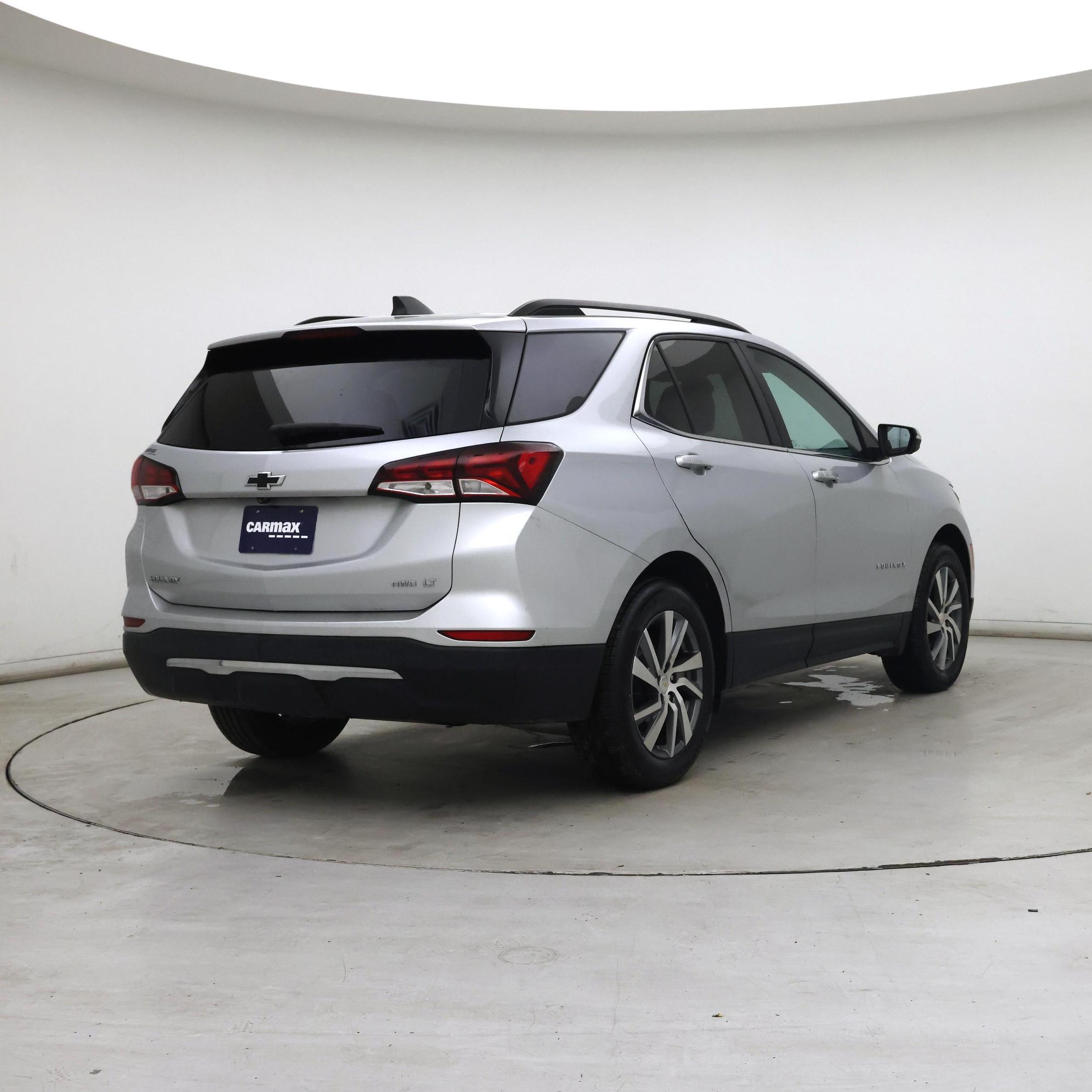 Thumbnail: 2022 Chevrolet Equinox - 8