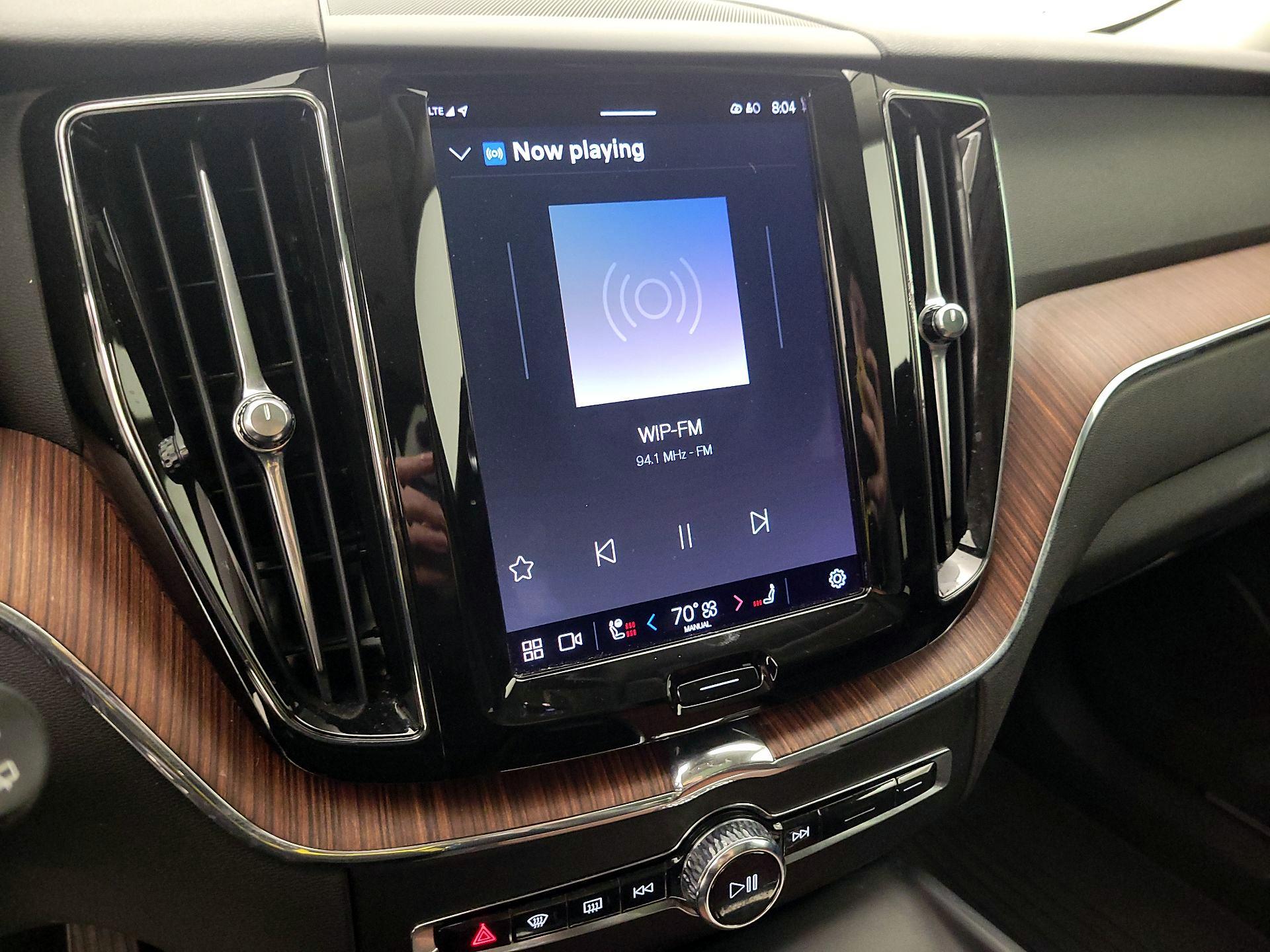 Thumbnail: 2023 Volvo XC60 - 15