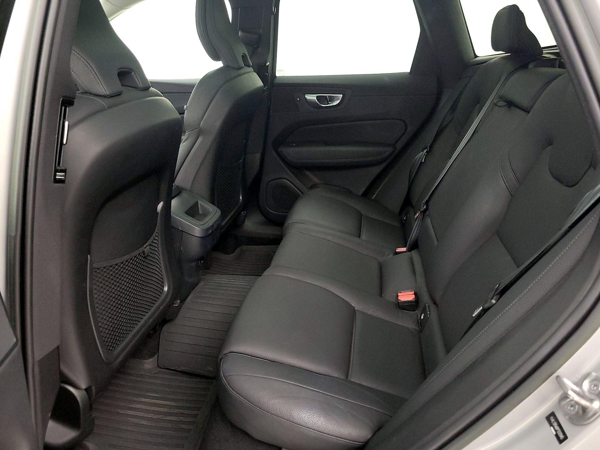 Thumbnail: 2023 Volvo XC60 - 19