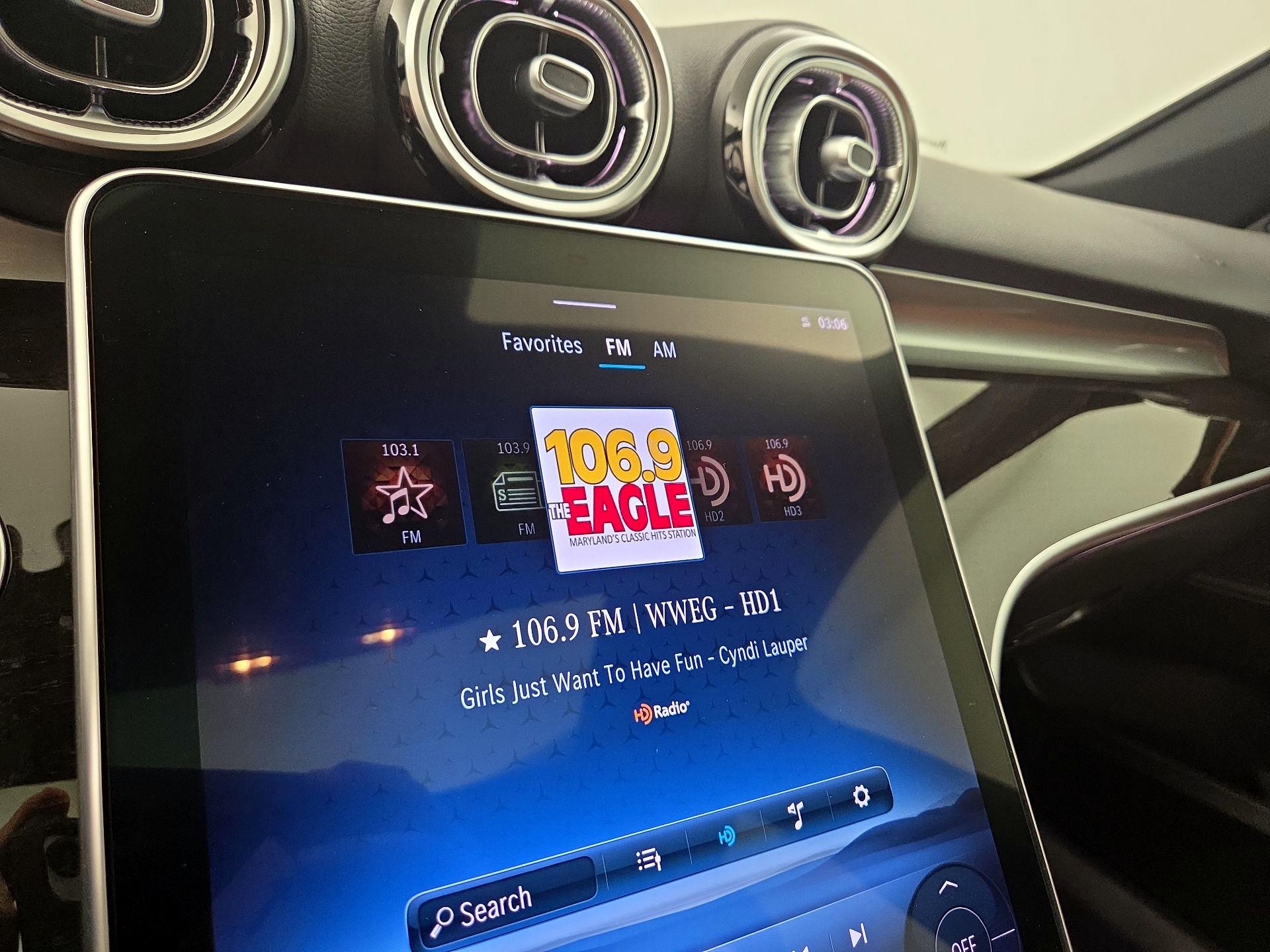 Thumbnail: 2022 Mercedes-Benz C-Class - 15