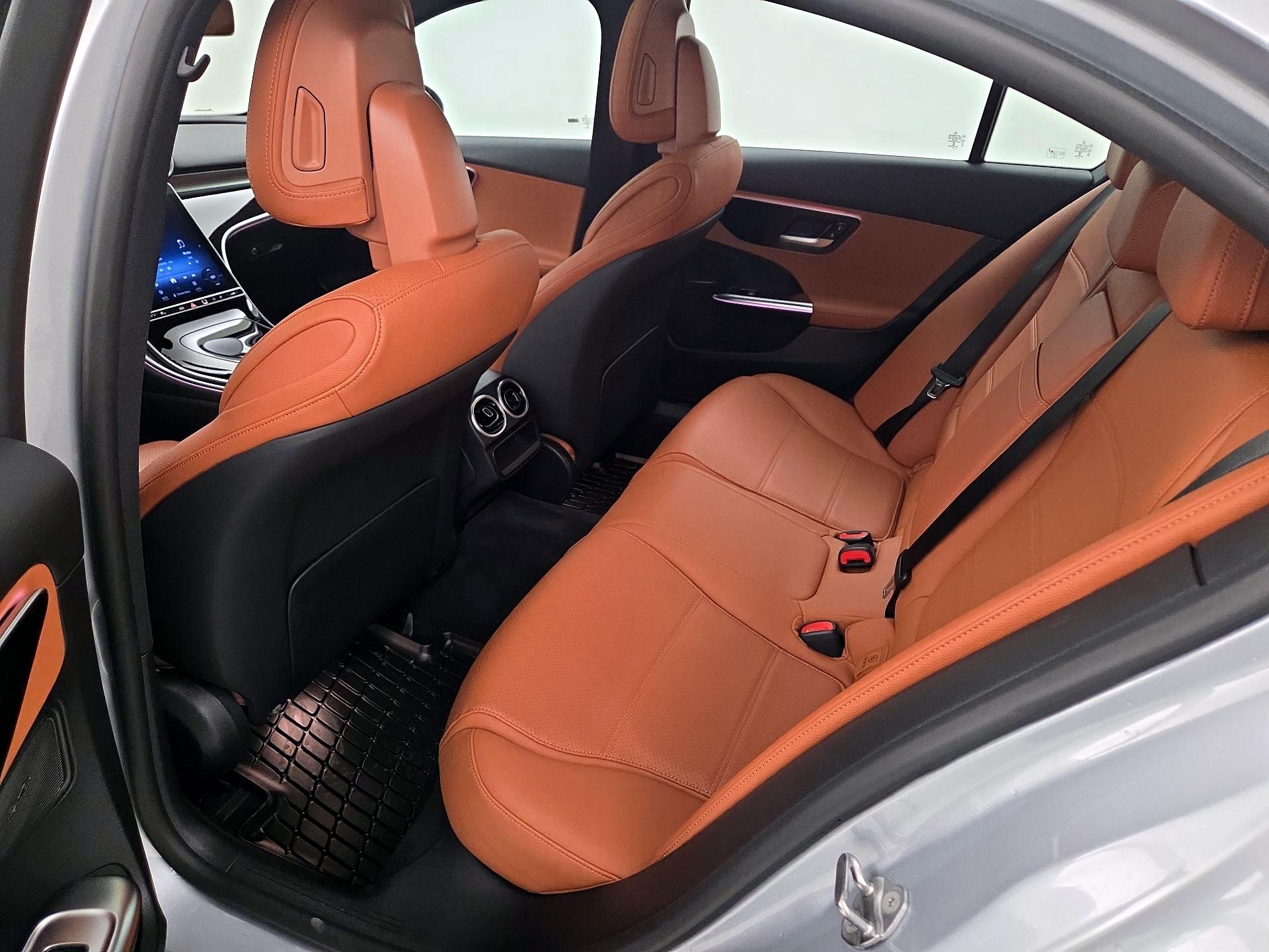 Thumbnail: 2022 Mercedes-Benz C-Class - 20