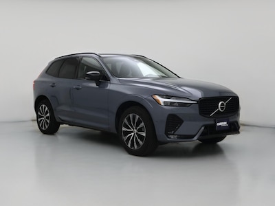 2023 Volvo XC60 B5 Plus Dark Theme