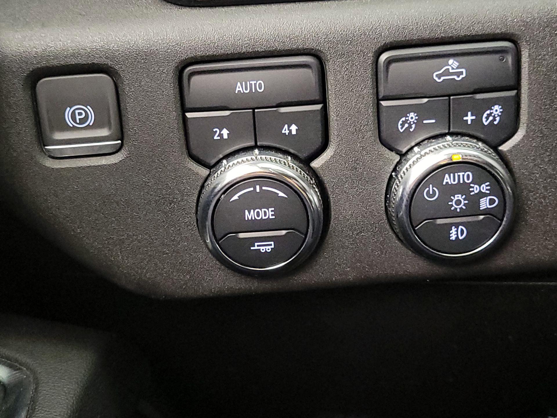 Thumbnail: 2024 GMC Sierra 1500 - 13