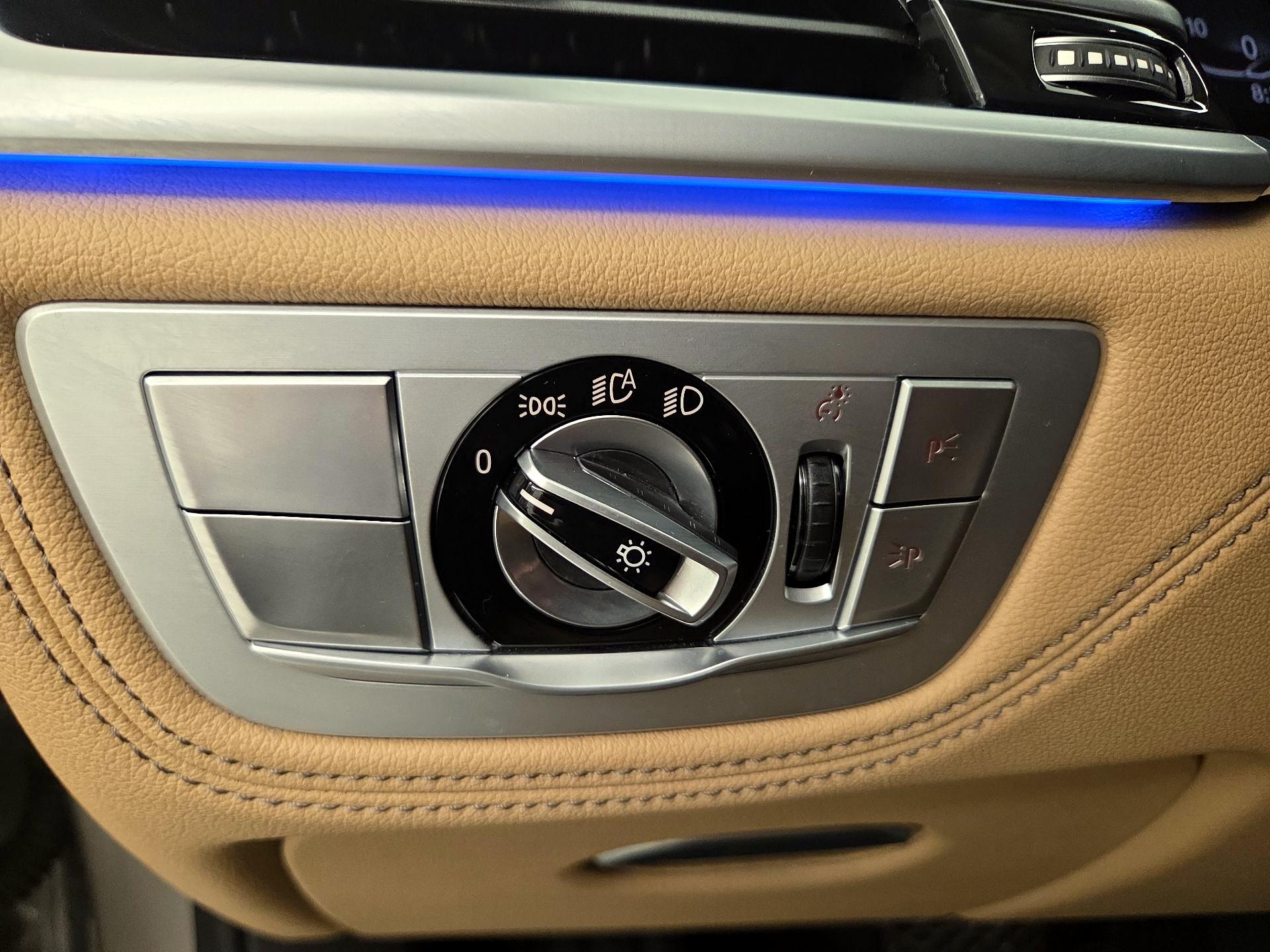 Thumbnail: 2021 BMW 7 Series - 13