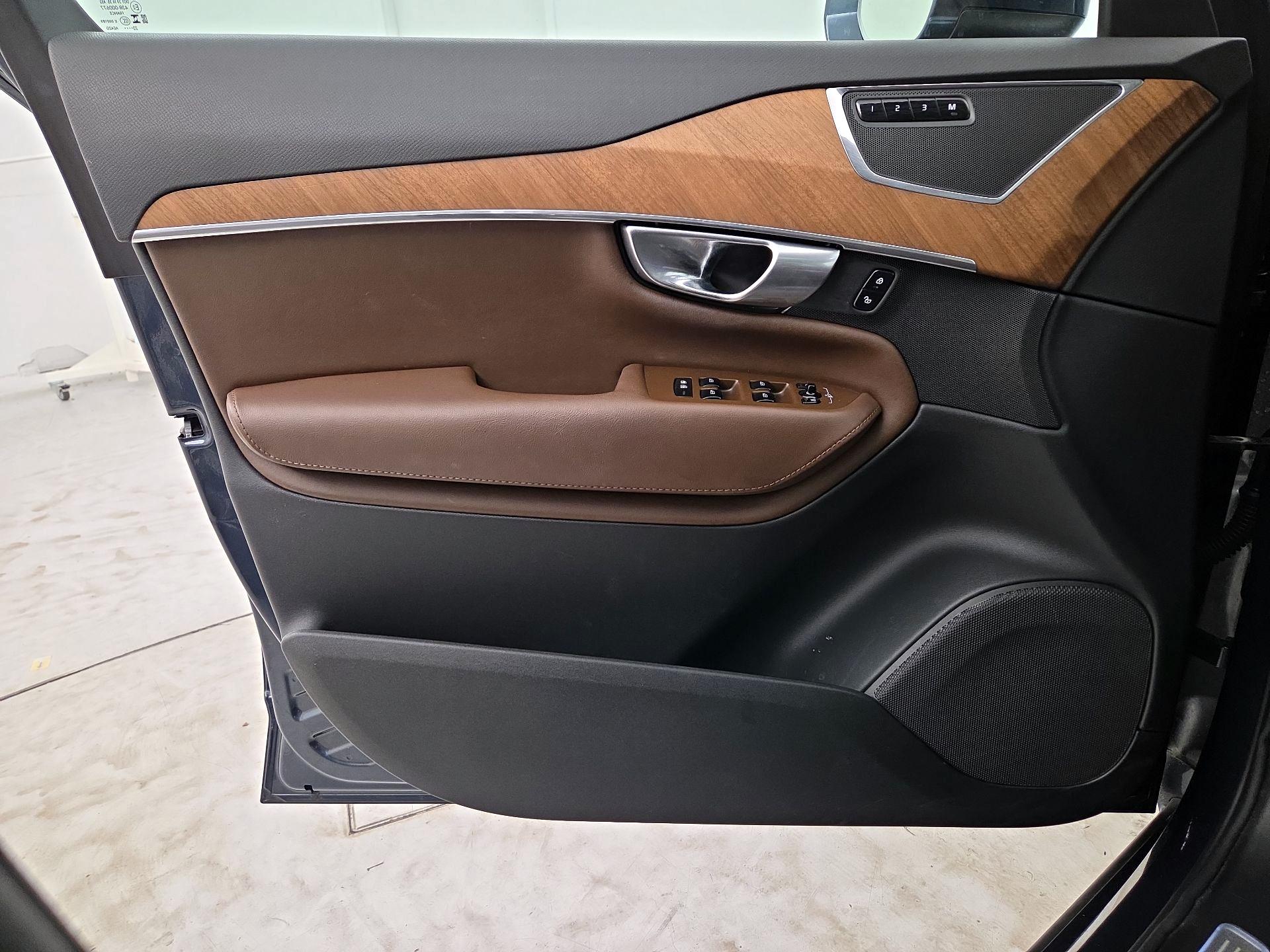 Thumbnail: 2024 Volvo XC90 - 12