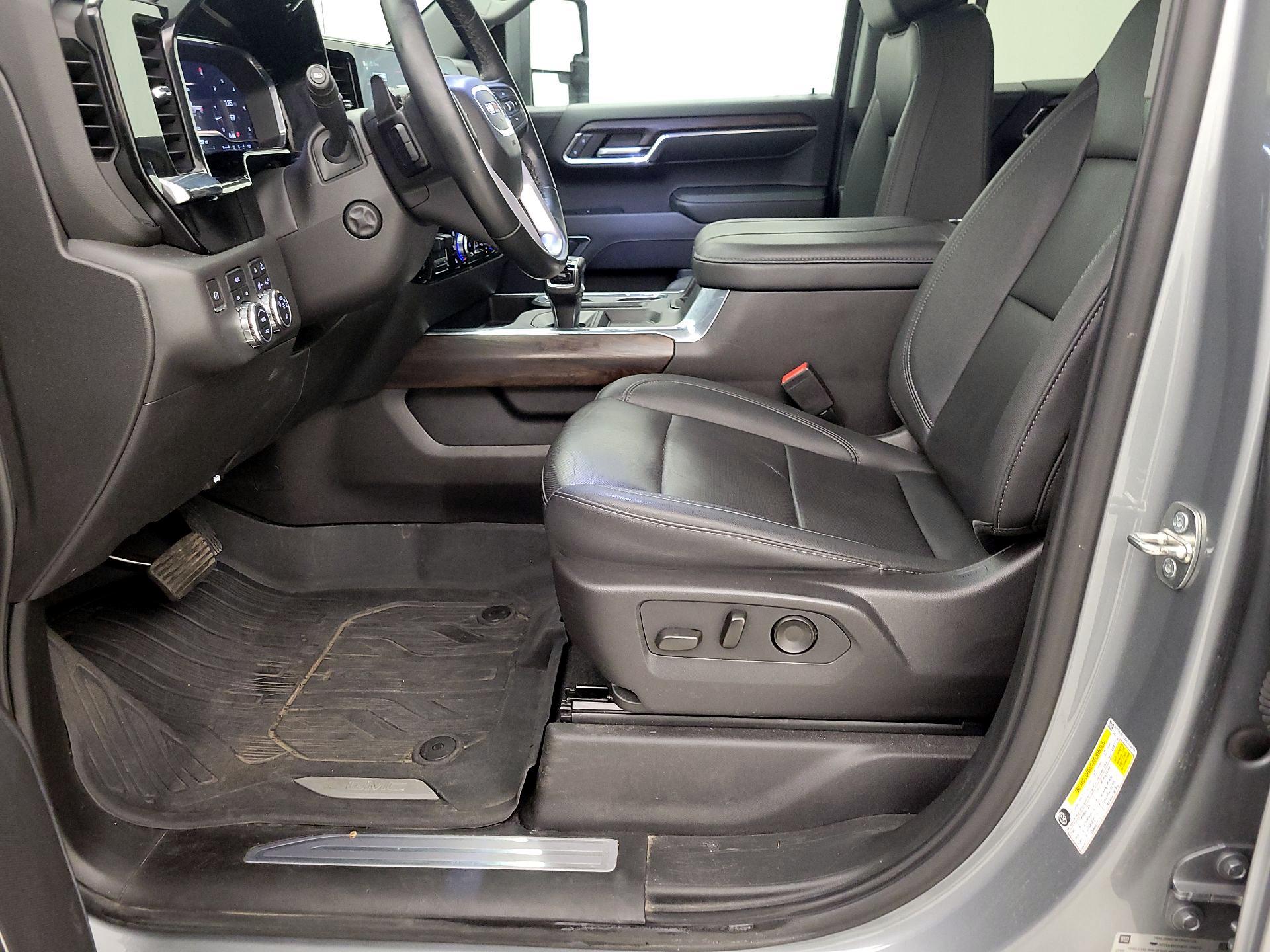 Thumbnail: 2024 GMC Sierra 1500 - 11