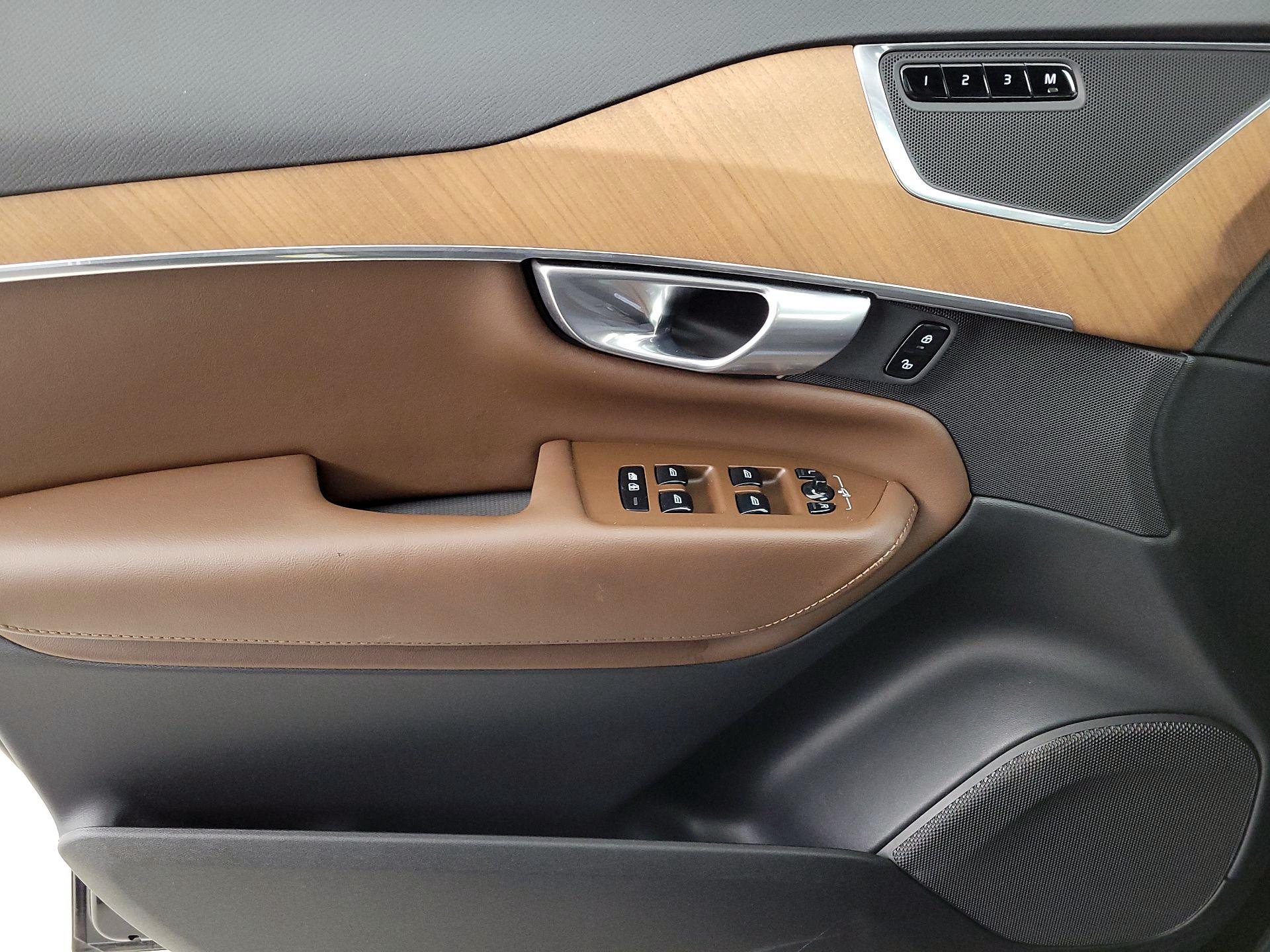 Thumbnail: 2024 Volvo XC90 - 12