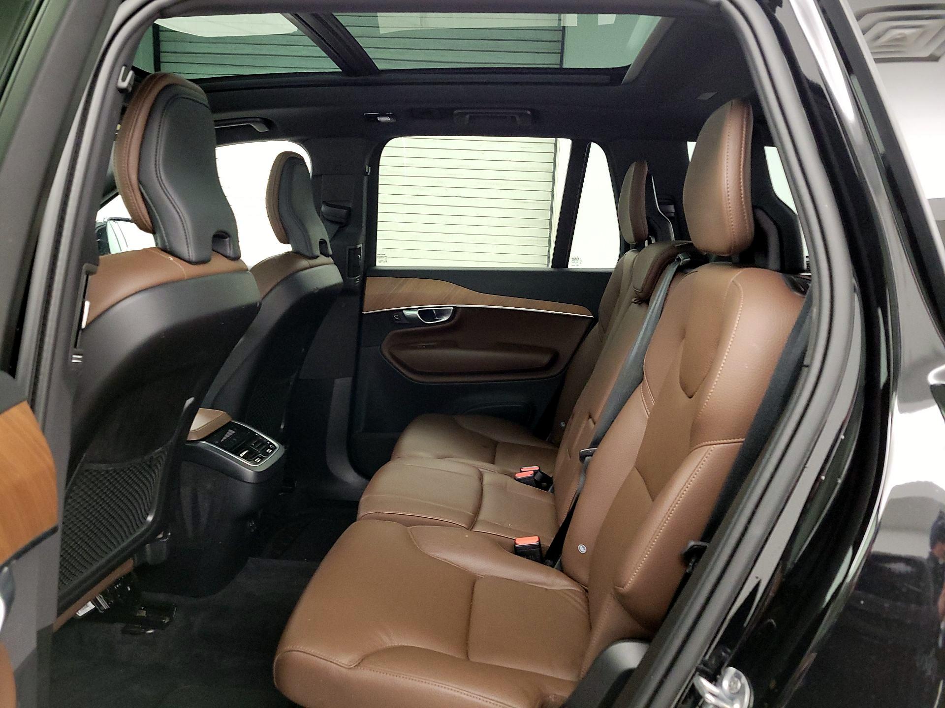 Thumbnail: 2024 Volvo XC90 - 20