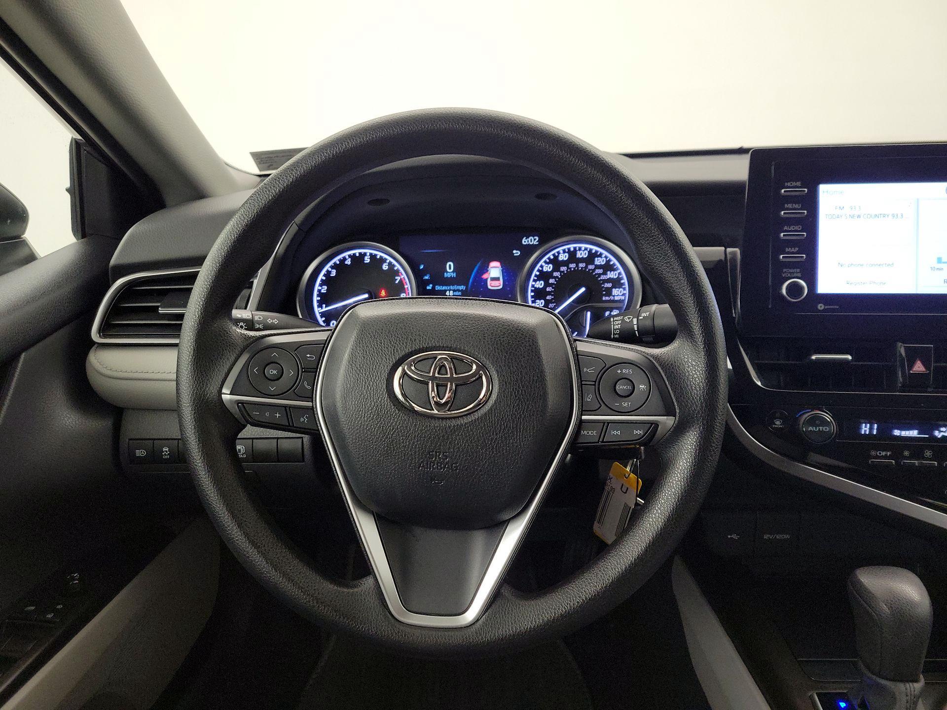 Thumbnail: 2023 Toyota Camry - 10