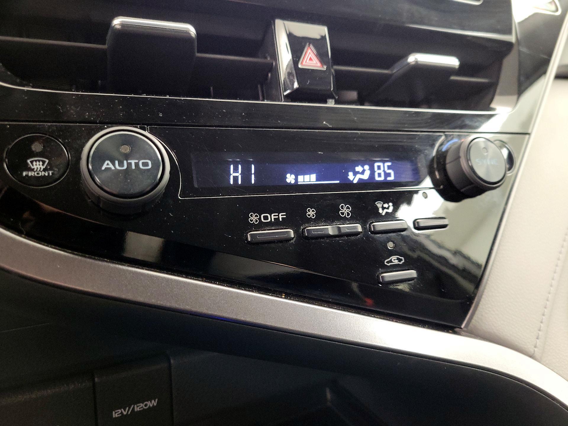 Thumbnail: 2023 Toyota Camry - 16