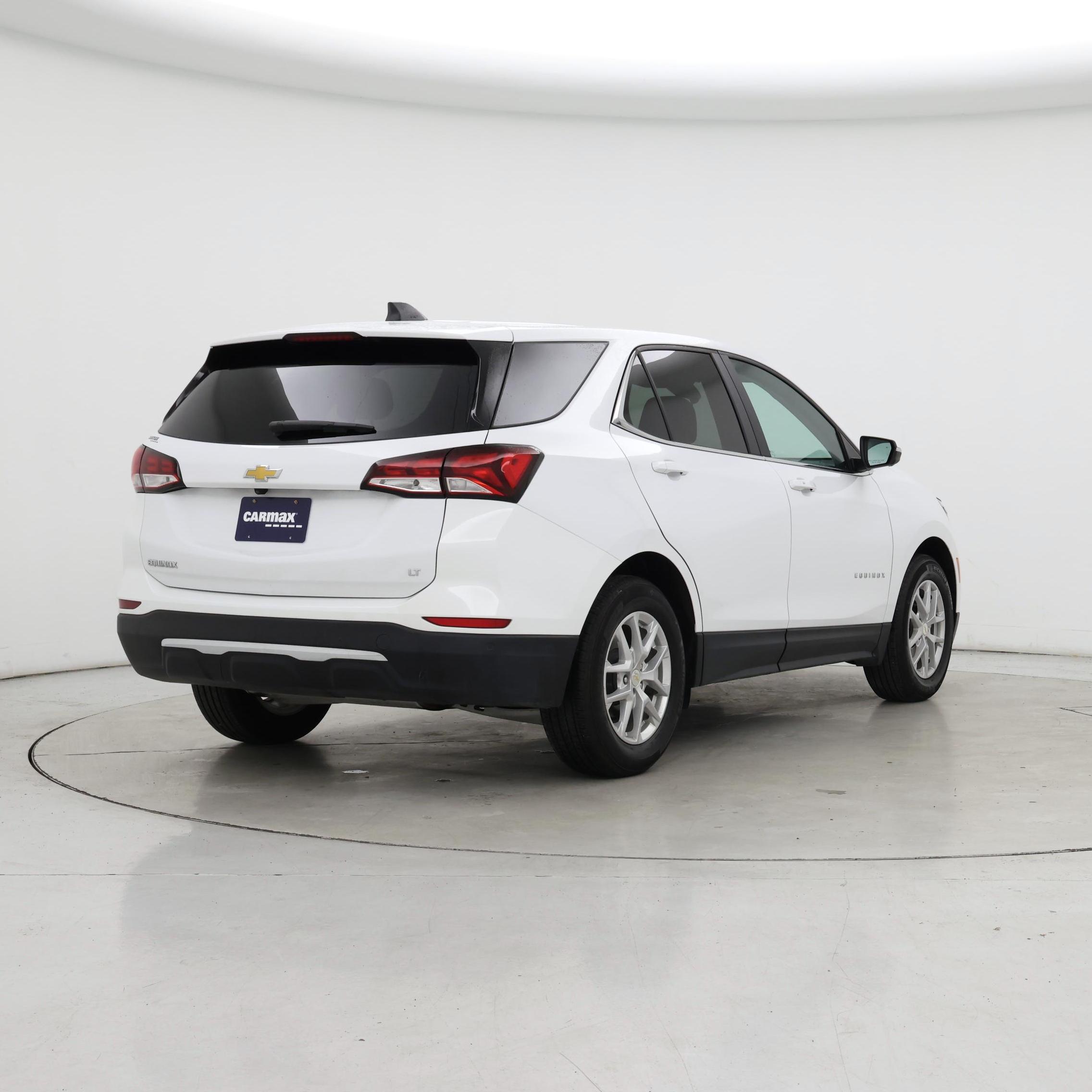 Thumbnail: 2022 Chevrolet Equinox - 8