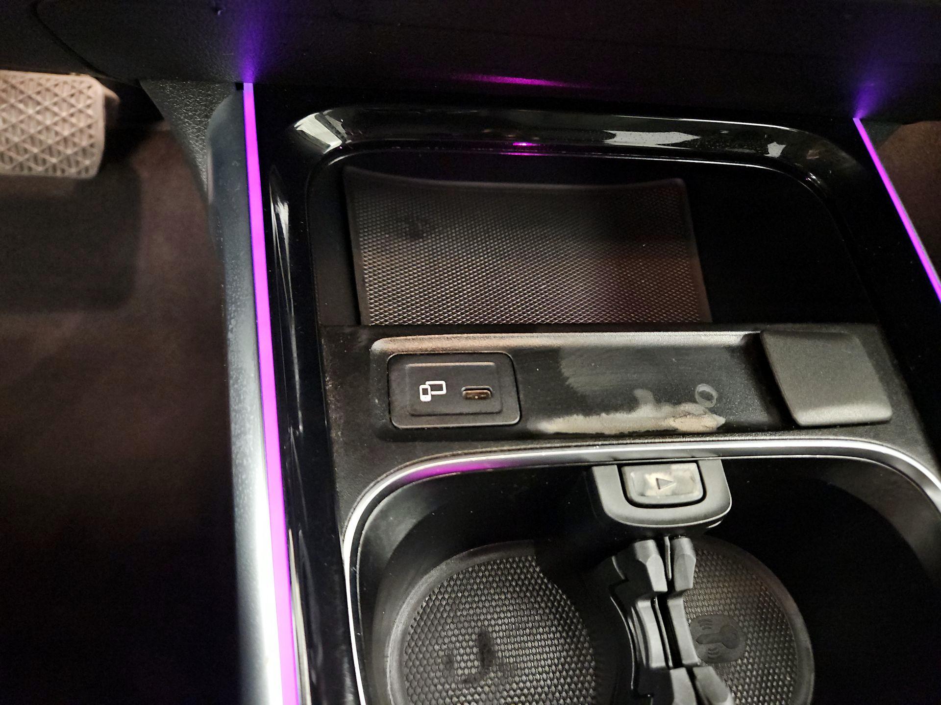 Thumbnail: 2023 Mercedes-Benz GLB - 18