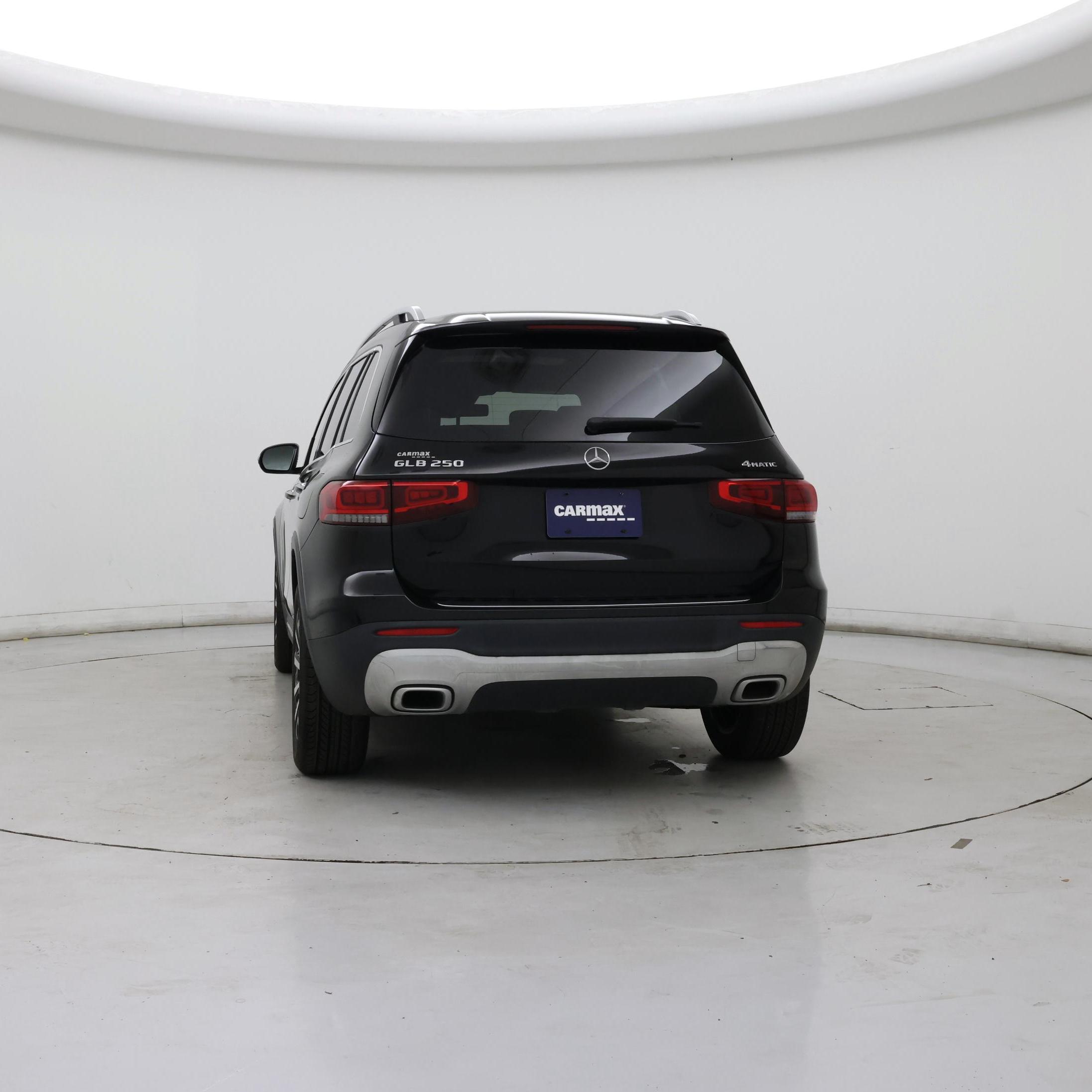 Thumbnail: 2023 Mercedes-Benz GLB - 6