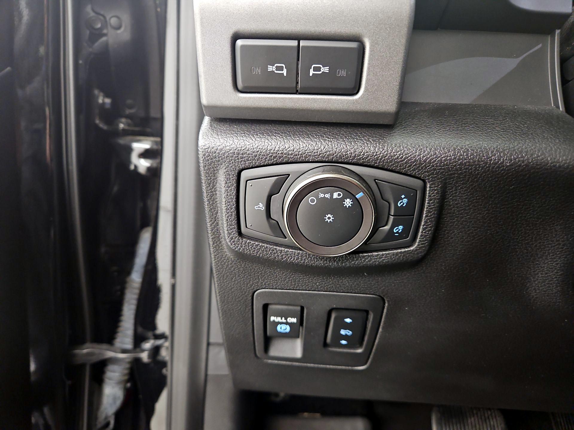 Thumbnail: 2019 Ford F-150 - 13